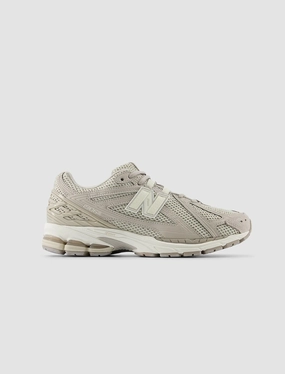 1906R "MOONROCK" new balance trending sneaker styles