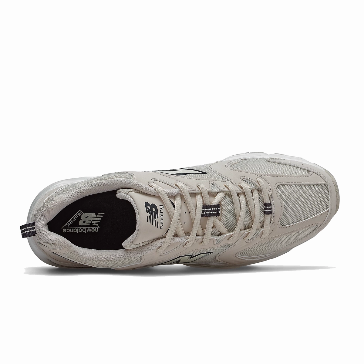 530 'Moonbeam' New Balance sneaker close-ups