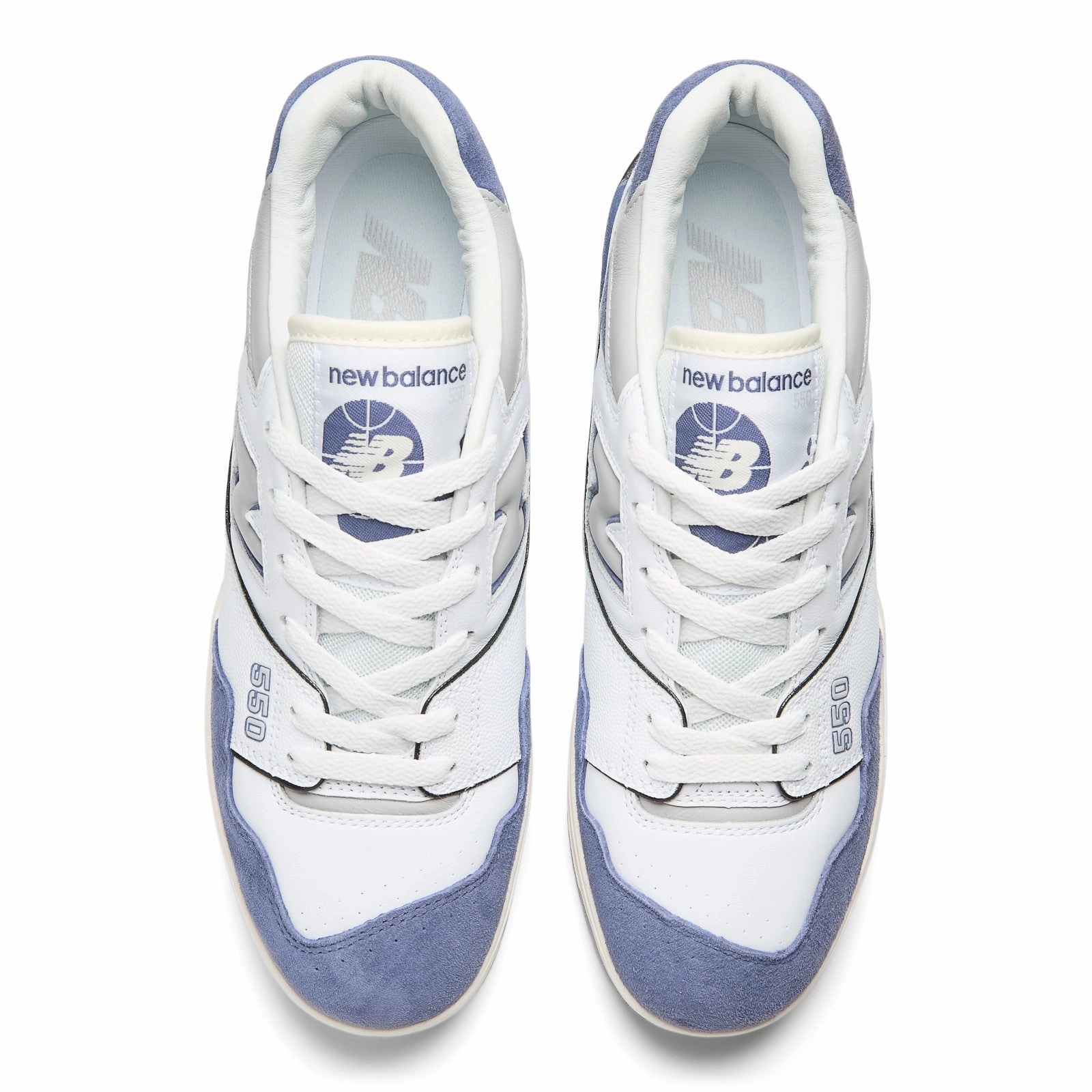 550 'White Navy' New Balance sneaker close-ups
