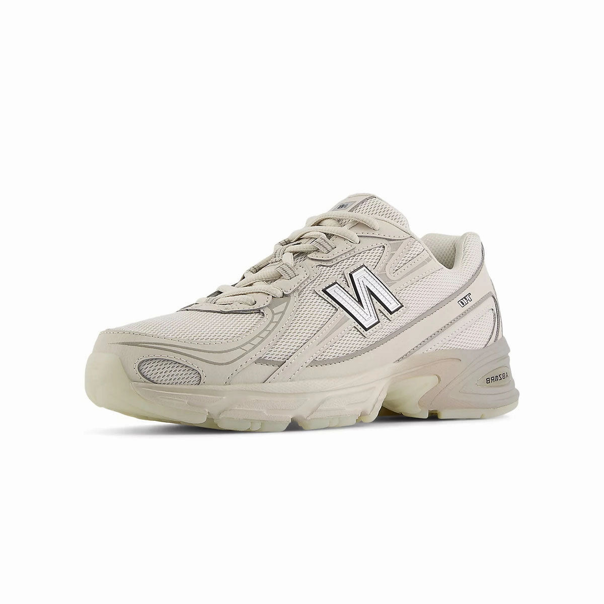 740 'Moonbeam Arid Stone' New Balance sneaker close-ups