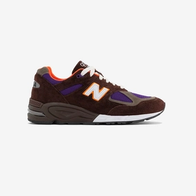 990v2 new balance exclusive limited edition shoes