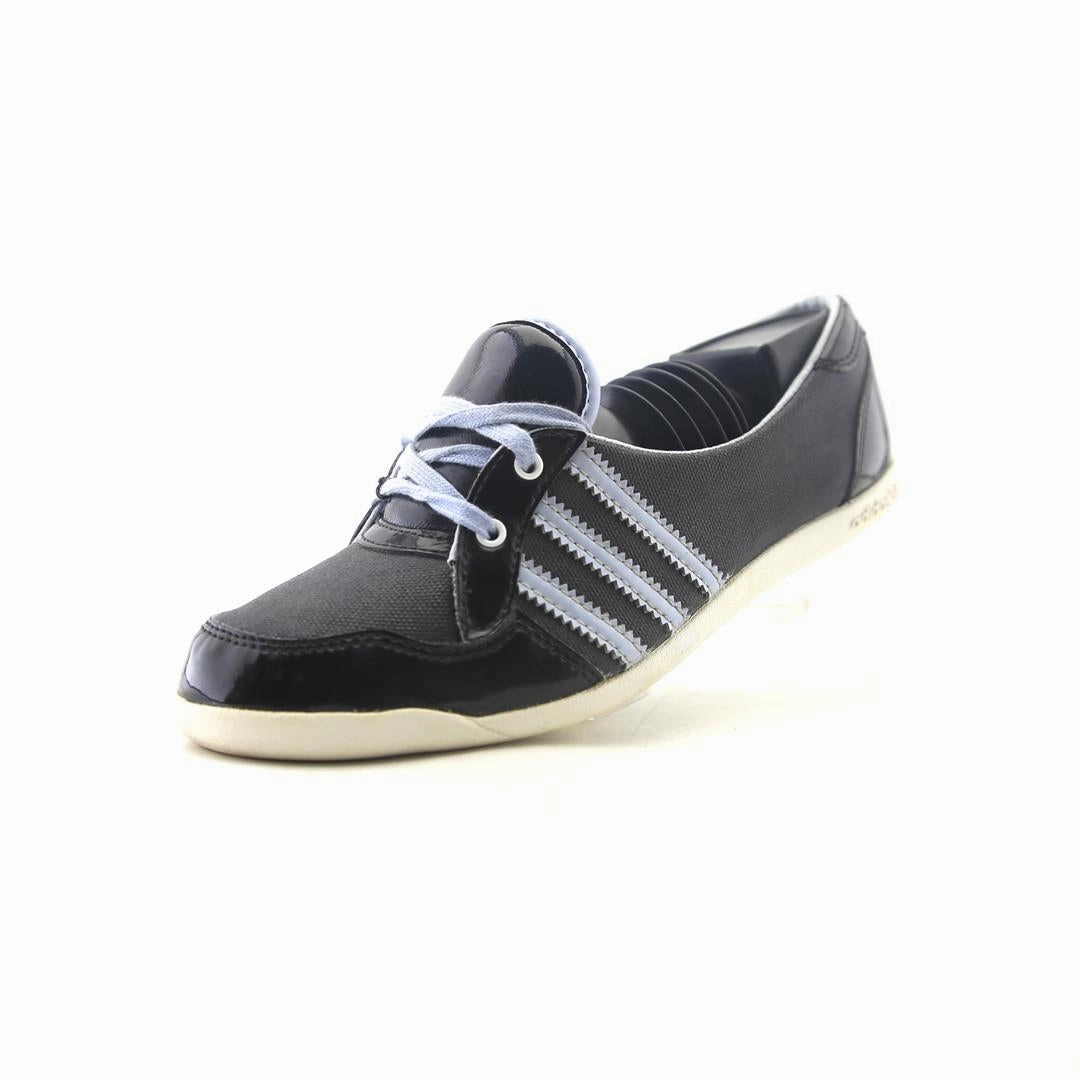 ADIDAS FORUM Adidas Running Shoes for Endurance