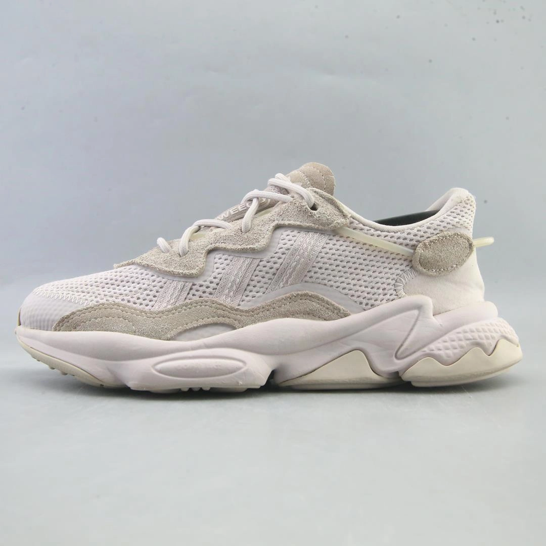 ADIDAS OZWEEGO Adidas cushioned running sneakers