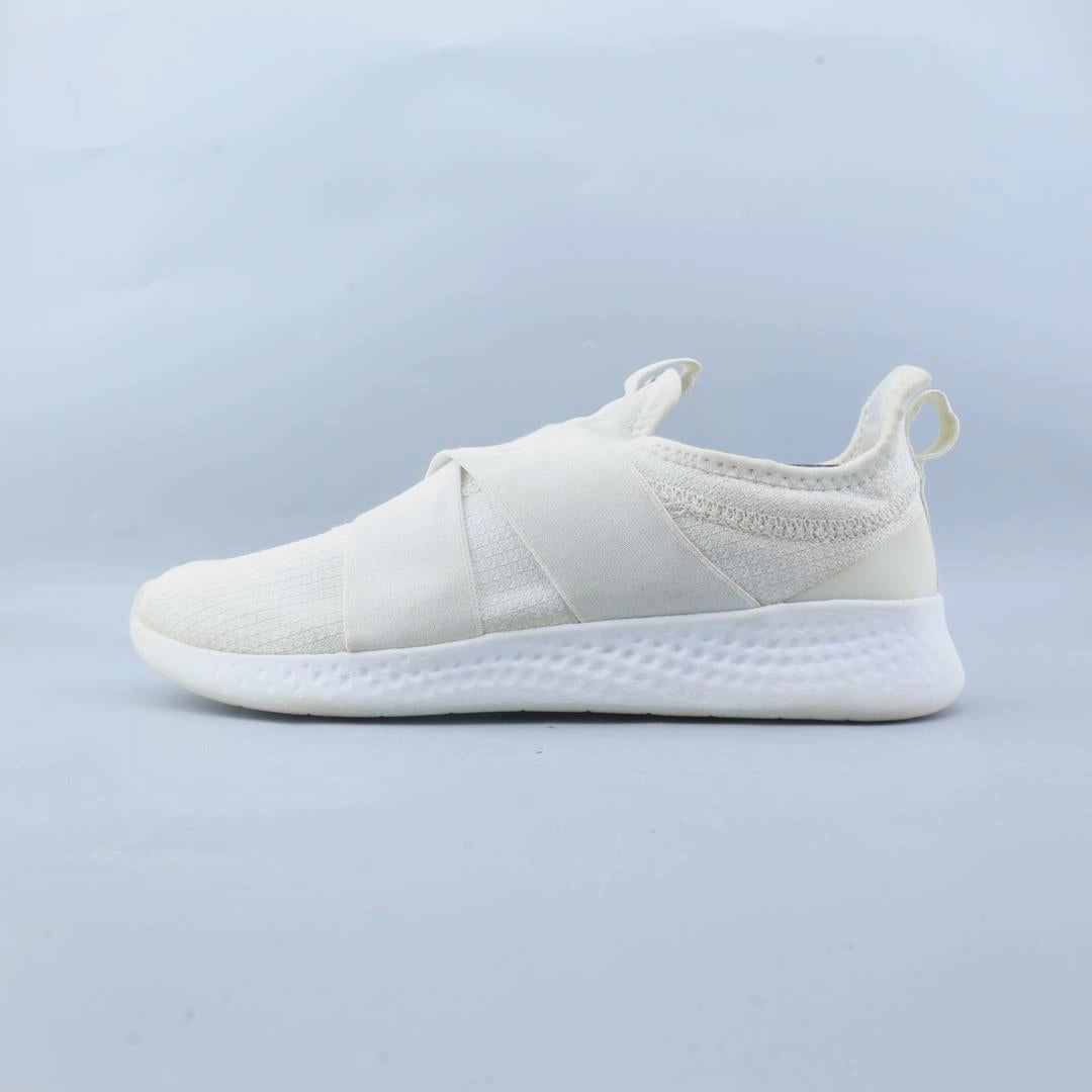 ADIDAS  PUREMOTION ADAPT Adidas performance runners