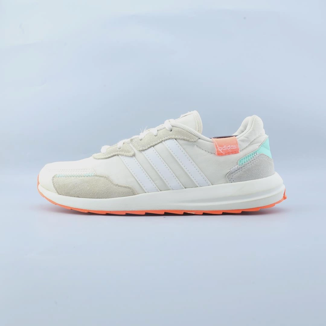 ADIDAS RETRORUN Adidas cushioned running sneakers