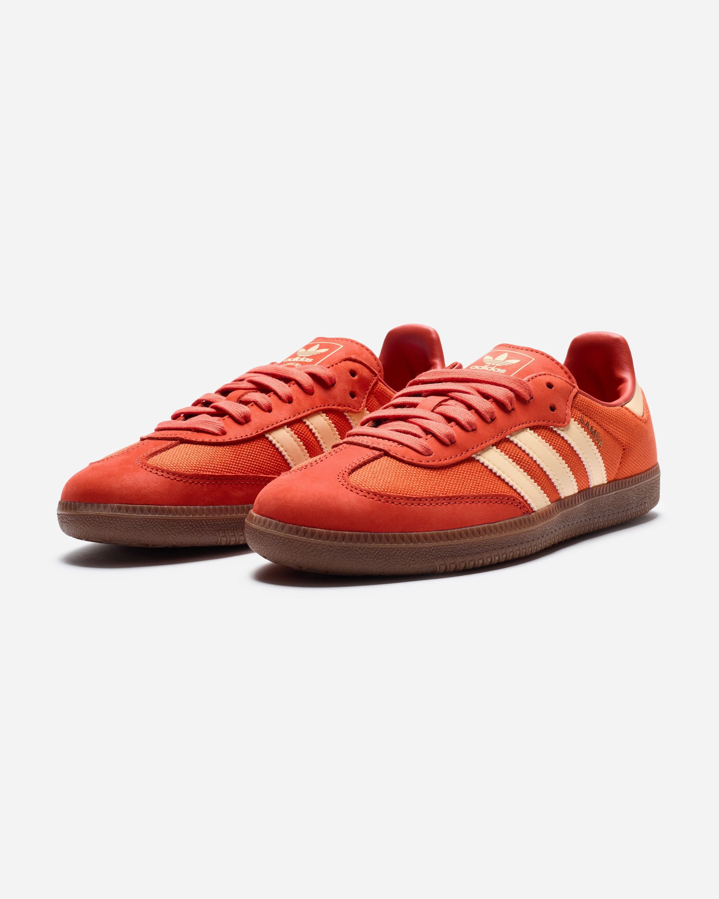 ADIDAS SAMBA OG - CORANG/ PANTON/ PRERED Adidas sporty casual shoes with three-stripe design