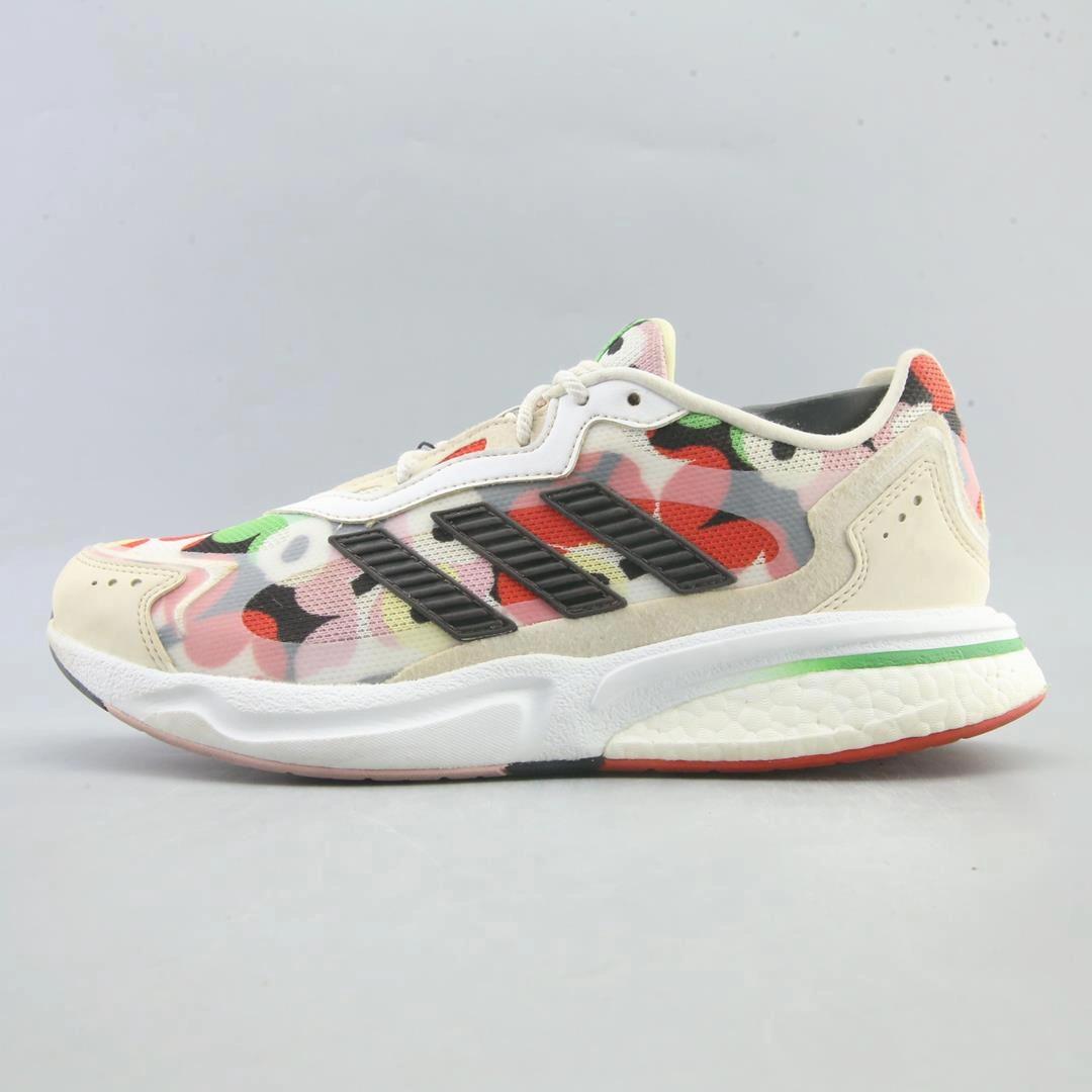 ADIDAS SN1997 X MARIMEKKO Adidas cushioned running sneakers