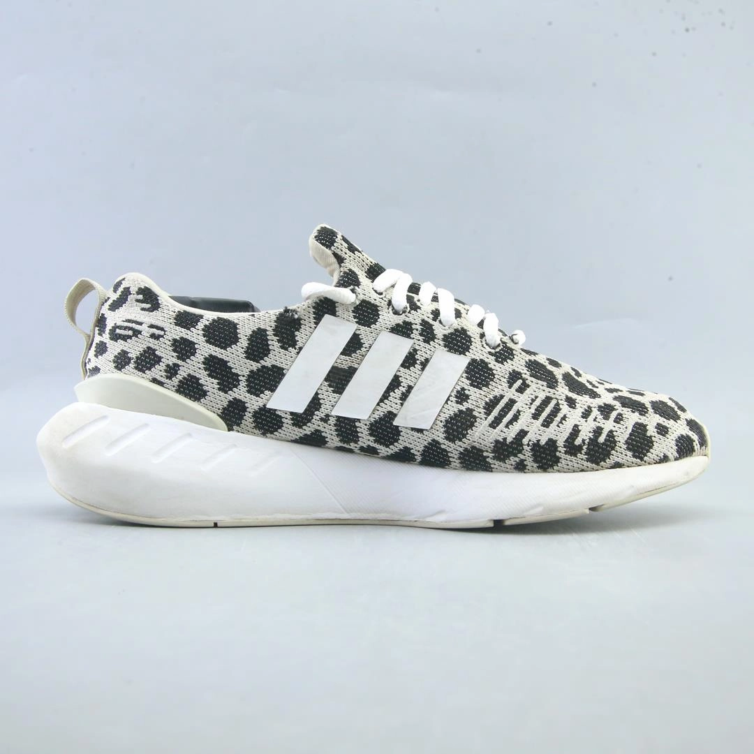 ADIDAS SWIFT RUN 22 Adidas Running Shoes for Men