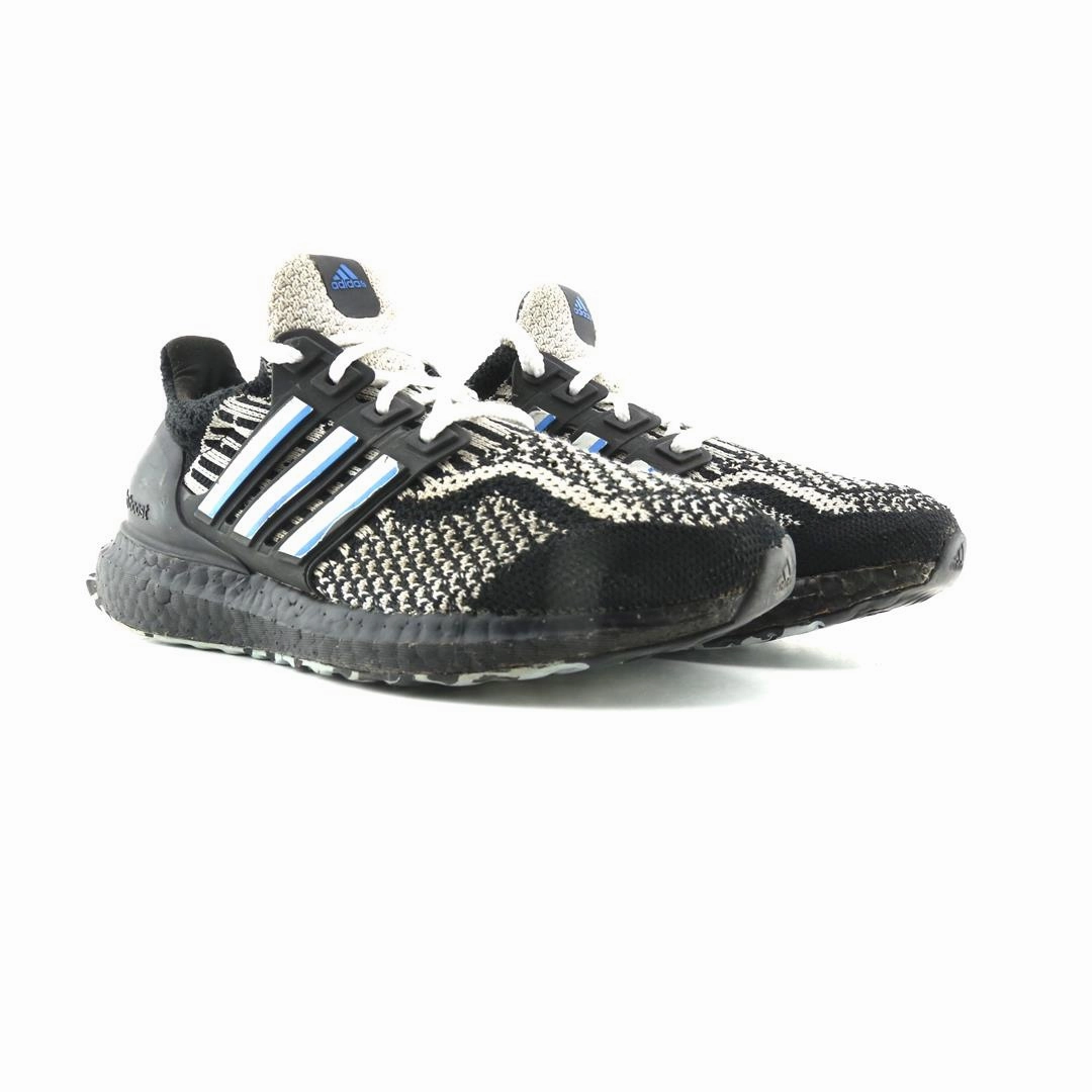 ADIDAS ULTRABOOST 5.0 DNA Best Adidas Running Shoes for Performance