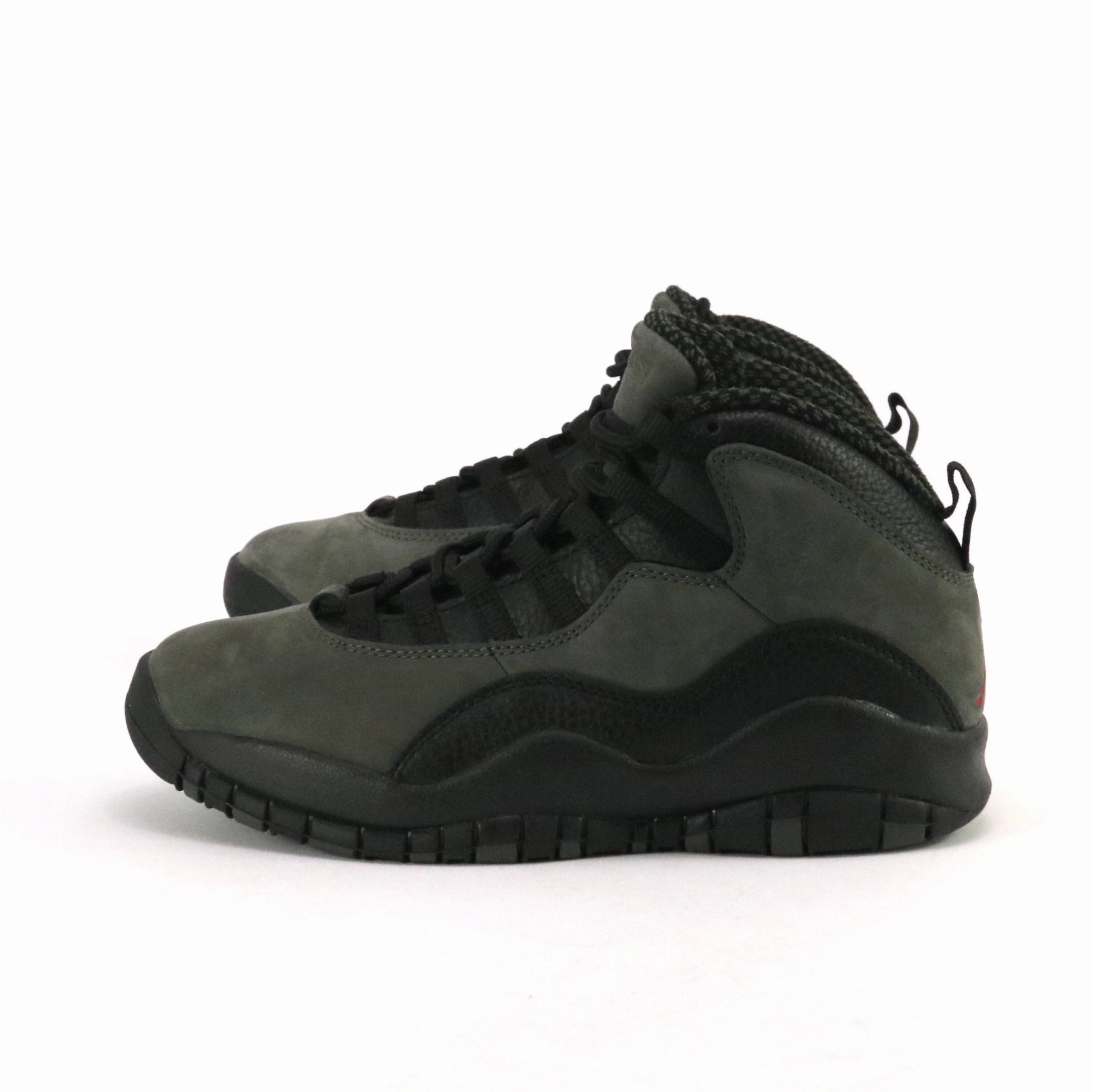Air Jordan 10 Retro Shadow Red Black Retro Sneakers