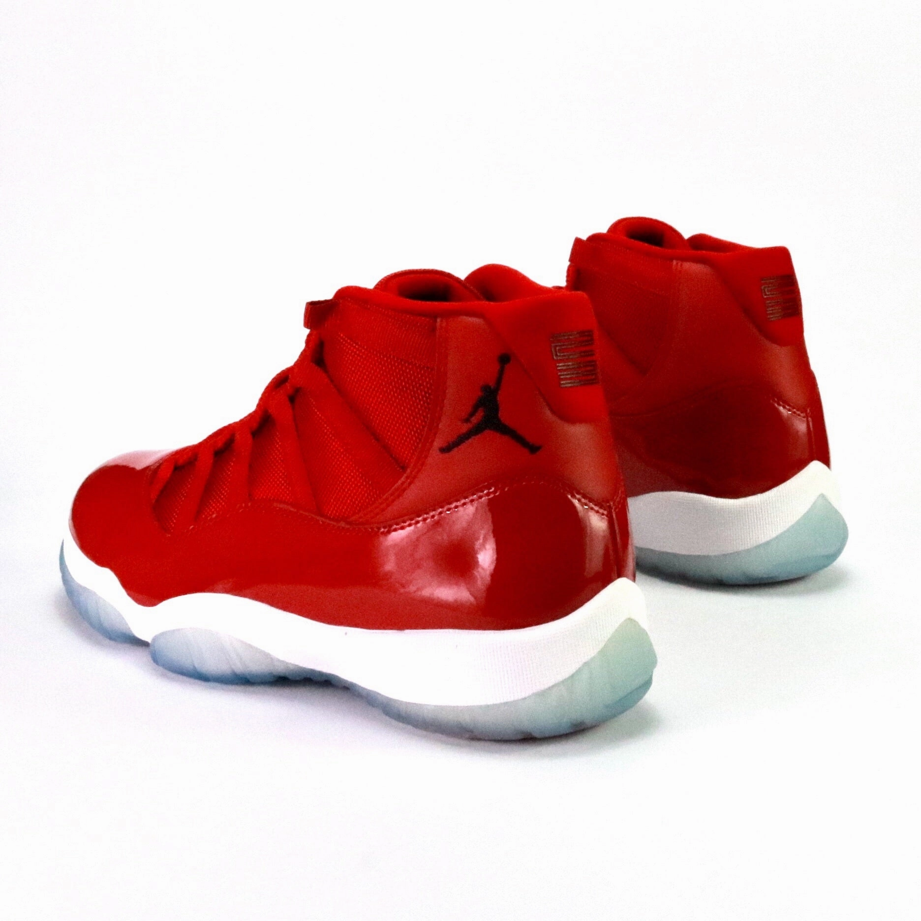 Air Jordan 11 Retro 'Win Like 96' Gym Red Black White Retro Sneakers