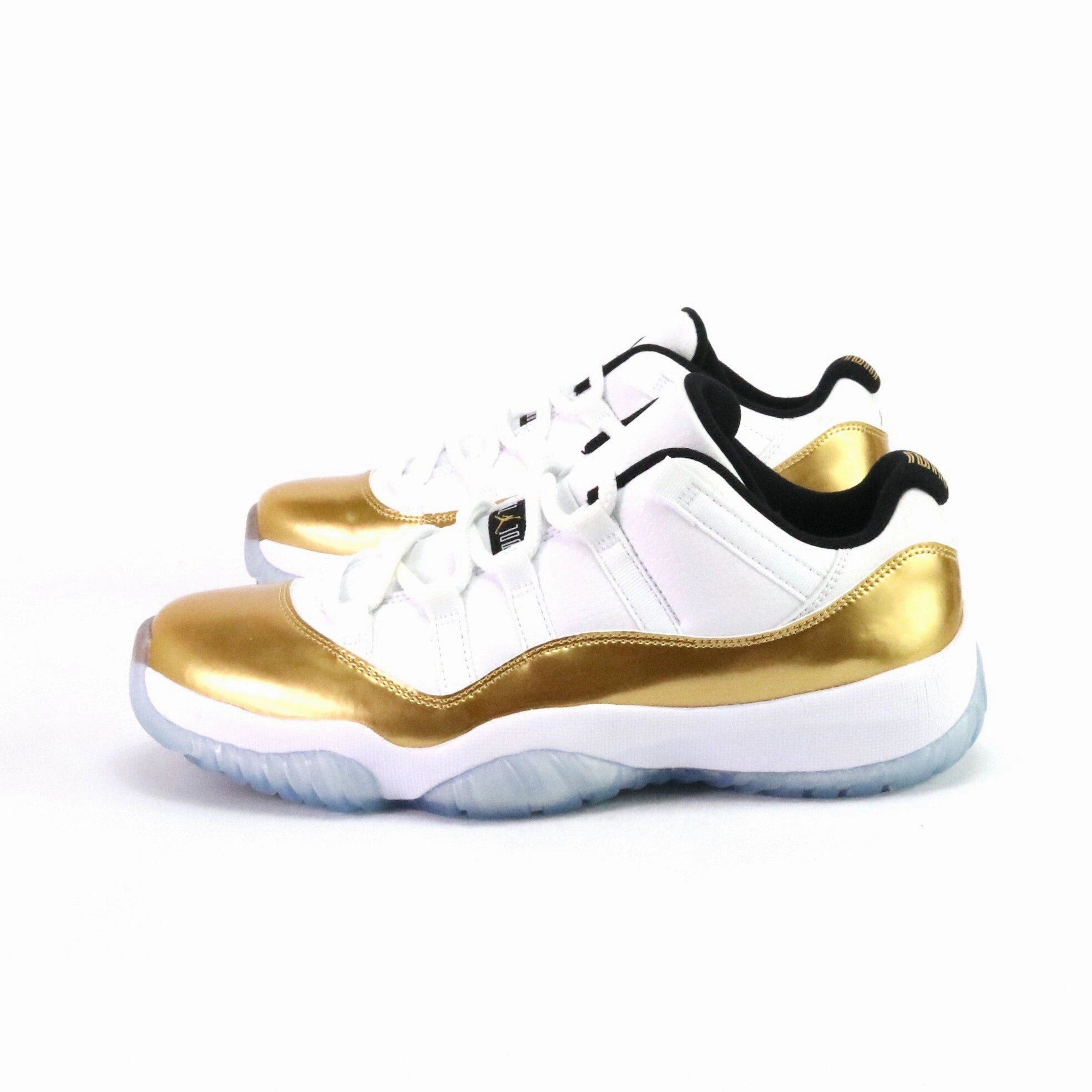 Air Jordan 11 Retro Low "Closing Ceremony" White Metallic Gold Coin Black Retro Sneakers