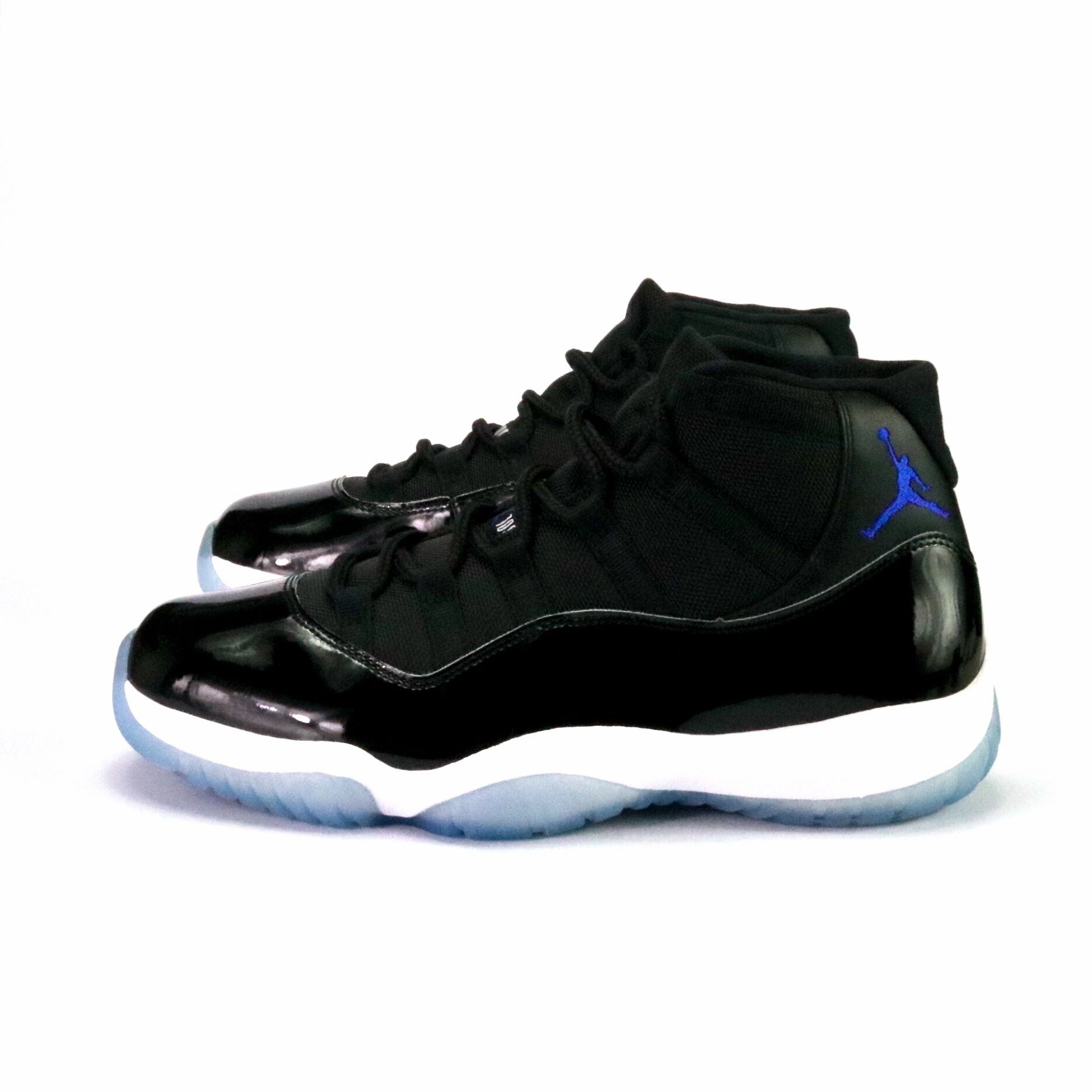 Air Jordan 11 Retro Space Jam (2016) Black Concord White Retro Sneakers