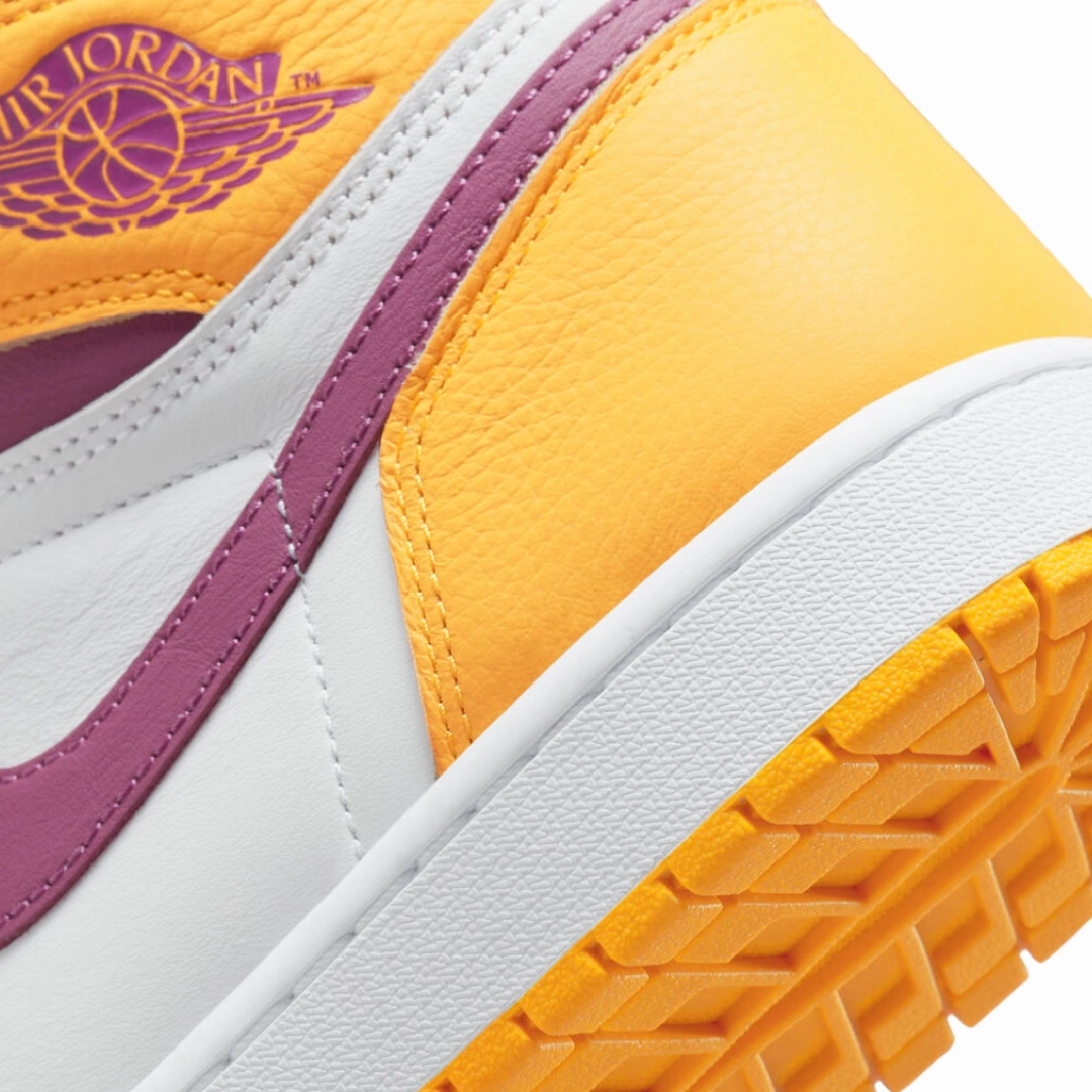 Air Jordan 1 High Brotherhood University Gold Light Bordeaux White Basketball Shoes