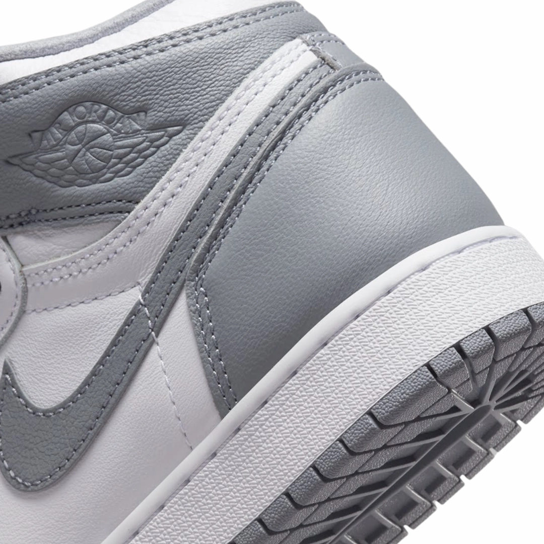 Air Jordan 1 High Retro GS White Stealth Grey Basketball Shoes