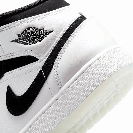 Air Jordan 1 Mid GS Diamond Pearl White Black Basketball Shoes