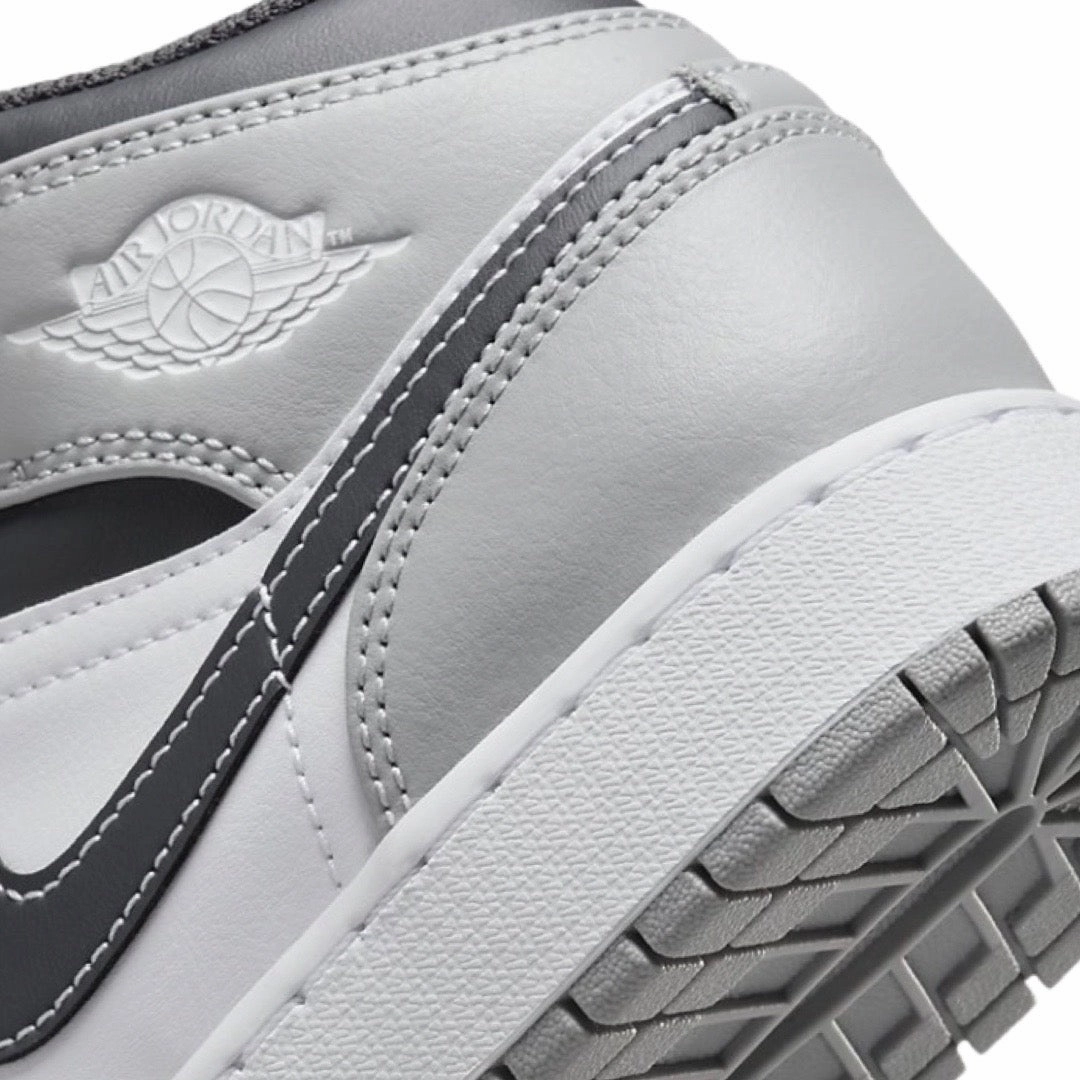 Air Jordan 1 Mid GS Light Smoke Grey Black White Basketball Shoes