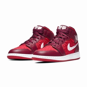 Air Jordan 1 Mid GS SE Pink Foam Red Quilt Air Jordan retro sneakers for street style