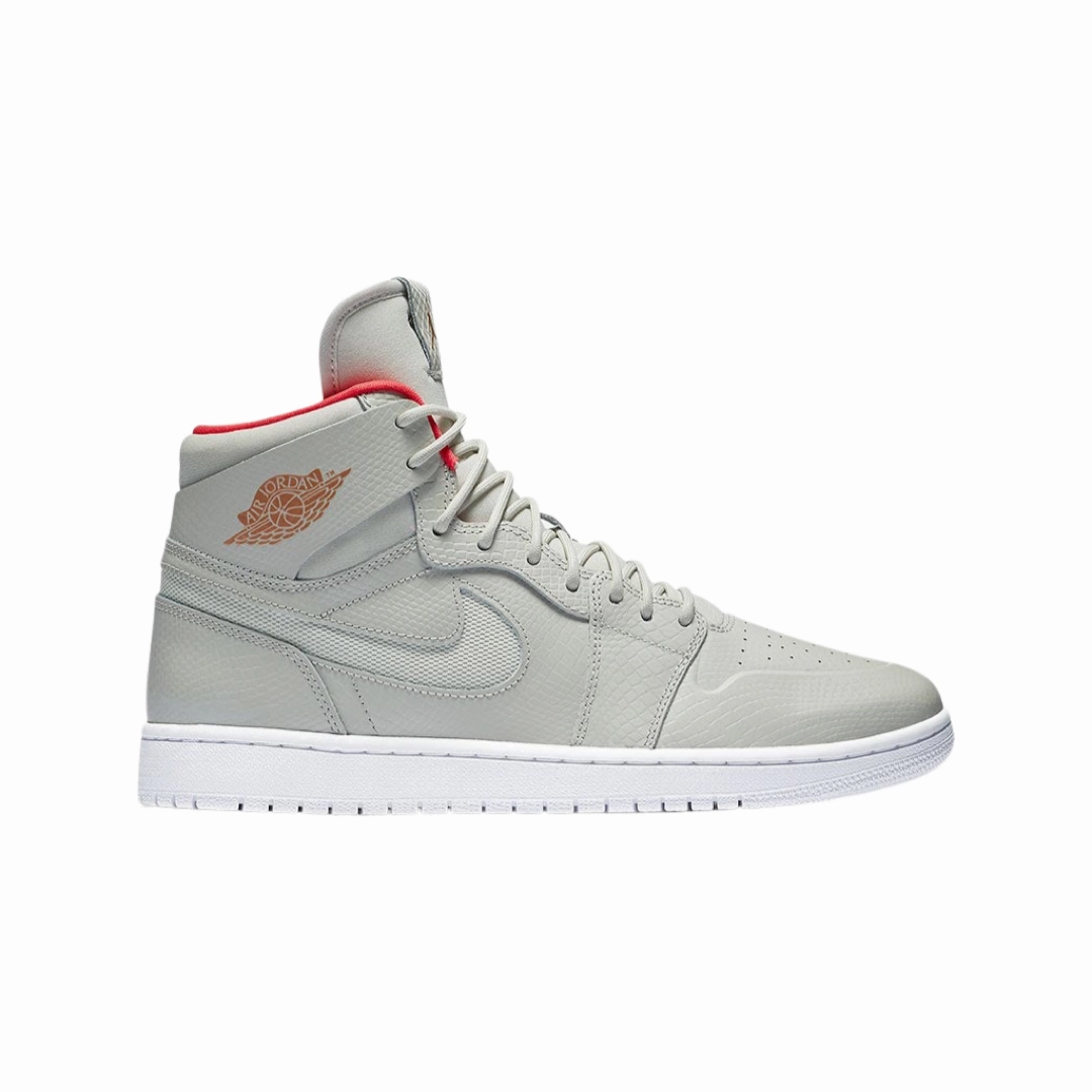 Air Jordan 1 Retro High Nouveau Pure Platinum Bright Crimson Basketball Shoes