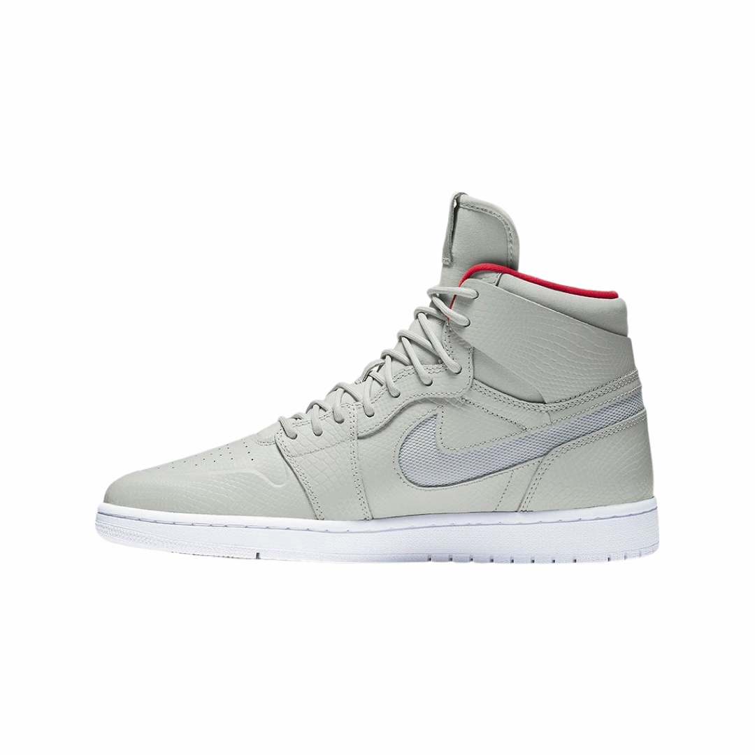 Air Jordan 1 Retro High Nouveau Pure Platinum Bright Crimson Air Jordan basketball shoes with classic look