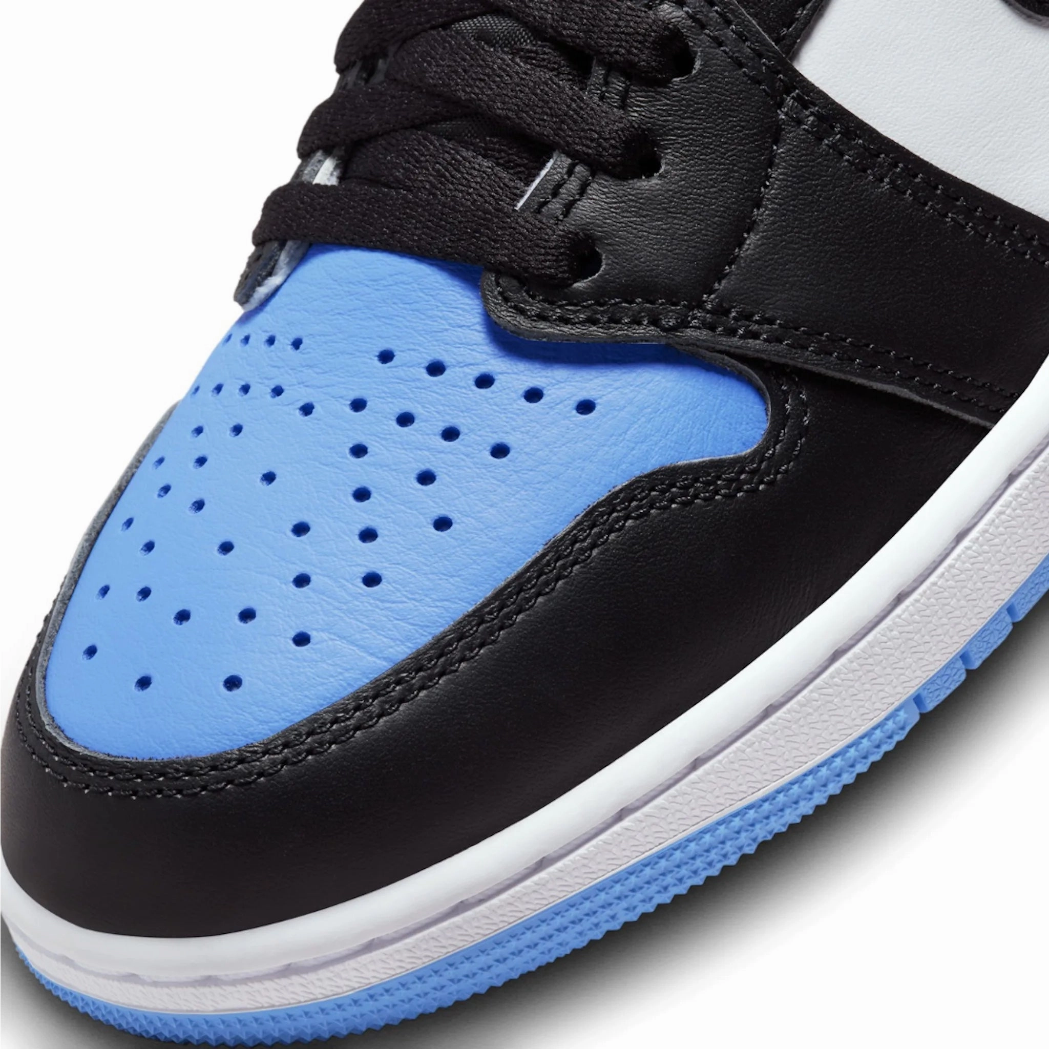Air Jordan 1 Retro High OG UNC Toe University Blue Black White Basketball Shoes