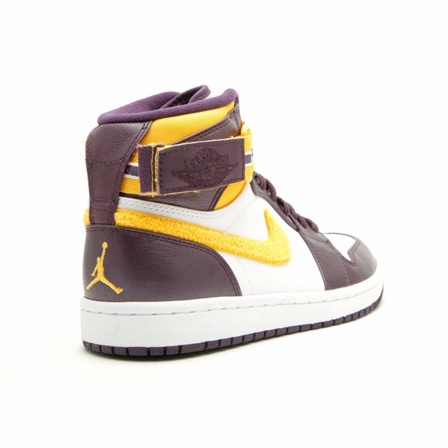 Air Jordan 1 Retro High Strap Grand Purple Varsity Maize Basketball Shoes