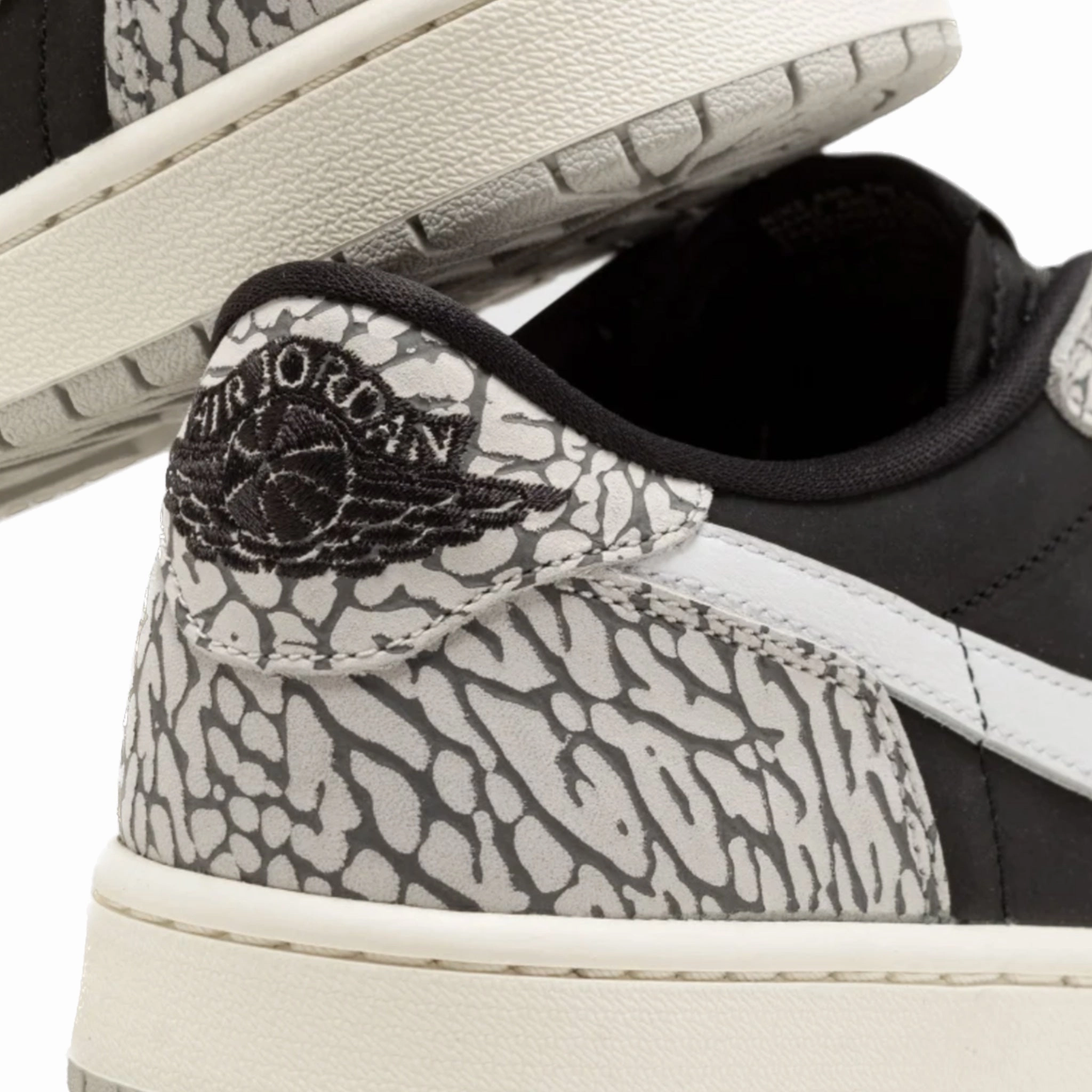 Air Jordan 1 Retro Low OG (GS) Black Cement Black Muslin Tech Grey White Sail Basketball Shoes