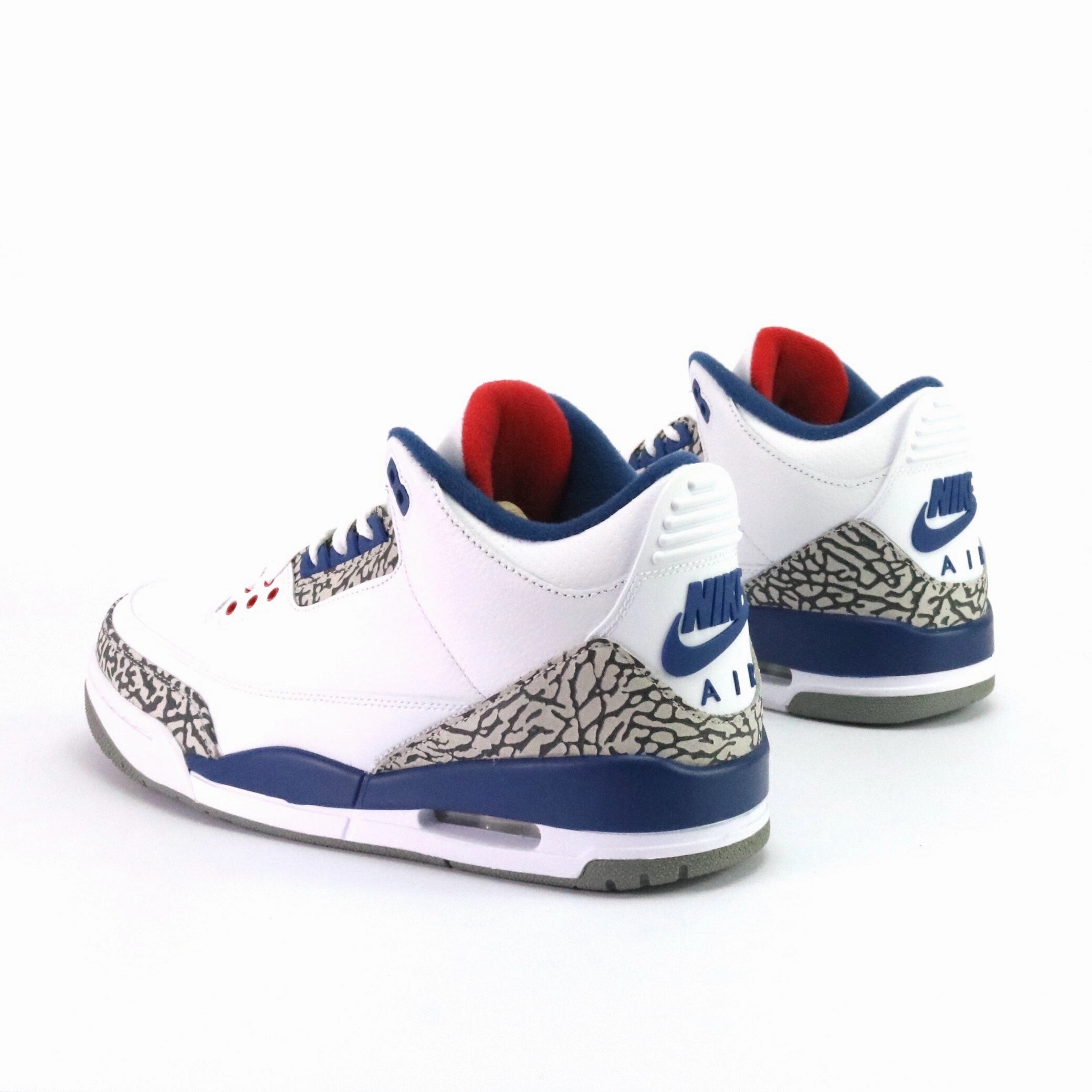 Air Jordan 3 Retro OG "True Blue" White Fire Red True Blue Retro Sneakers
