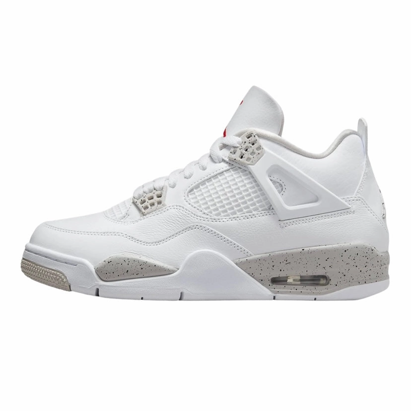 Air Jordan 4 Retro White Oreo (2021) Air Jordan retro sneakers for street style