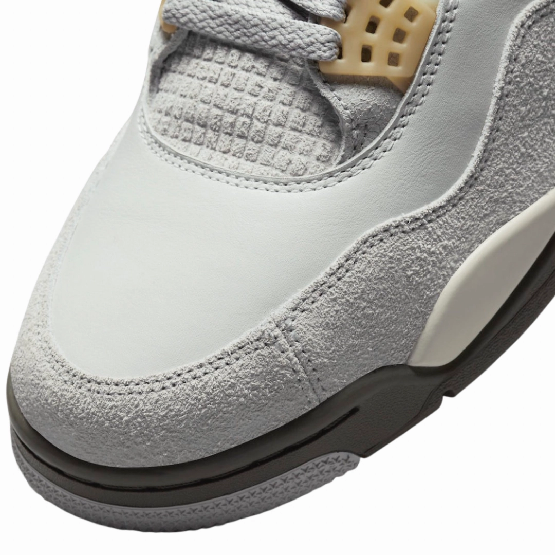 Air Jordan 4 SE Craft Photon Dust Pale Vanilla Basketball Shoes