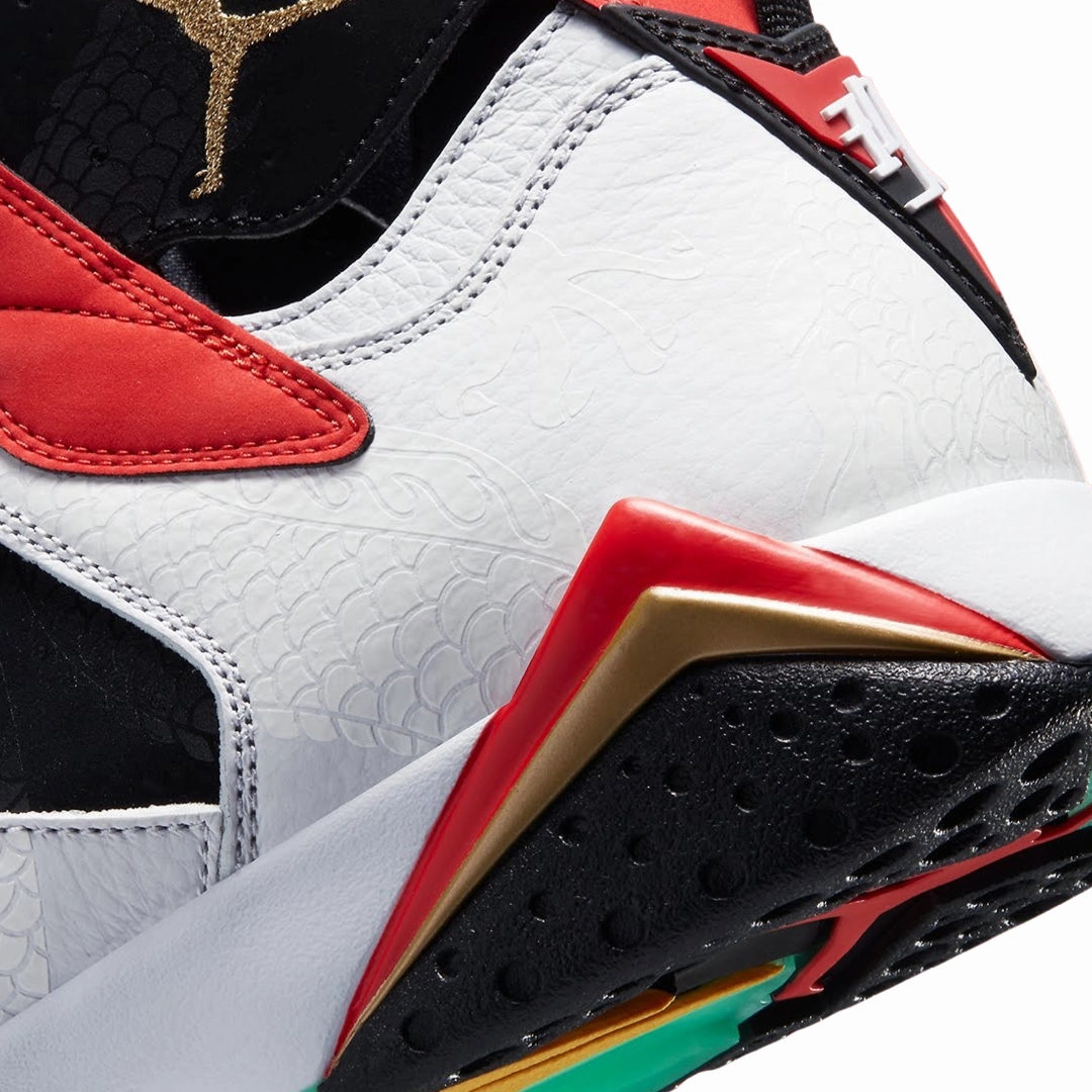 Air Jordan 7 Greater China White Chile Red Black Metallic Gold Basketball Shoes