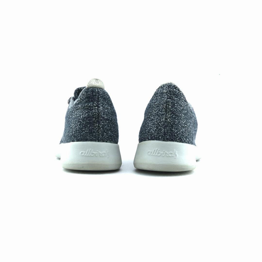ALLBIRDS   WOOL RUNNERS sleek everyday shoe design