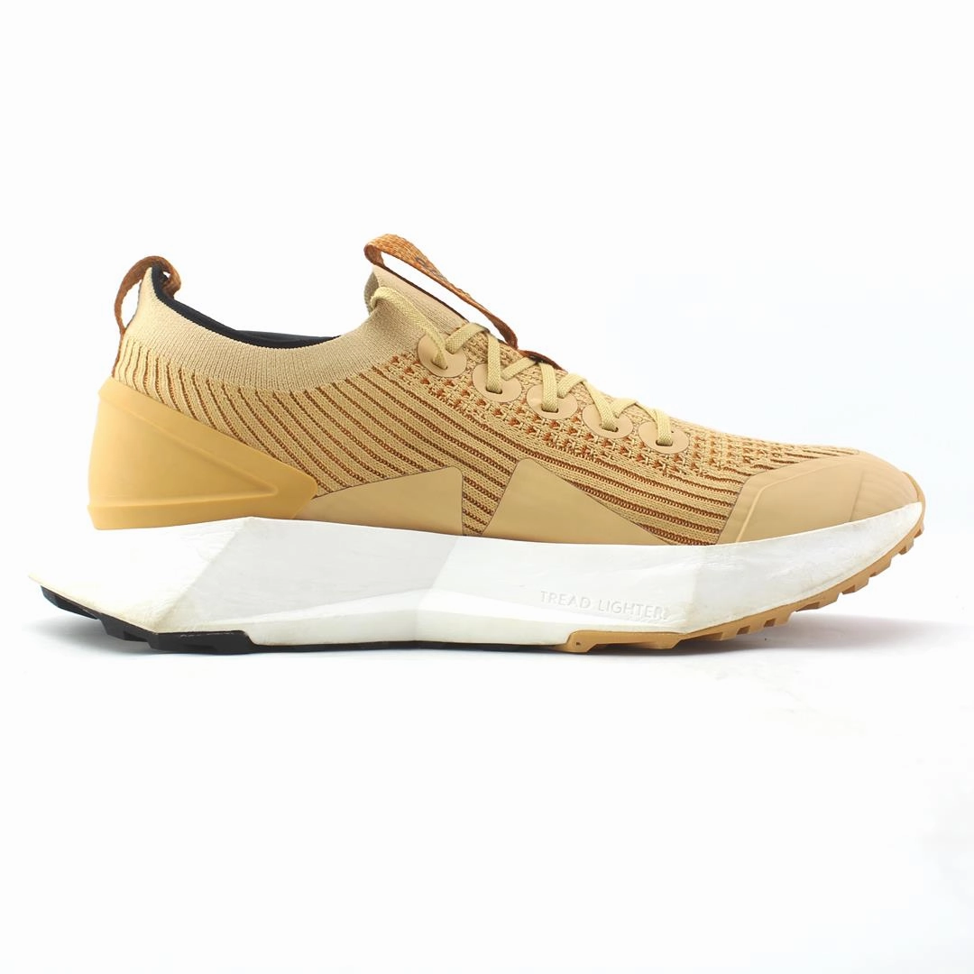 Allbirds Men's Tree Flyer 2 - Forage Tan (Blizzard Sole) (EX) sleek everyday shoe design