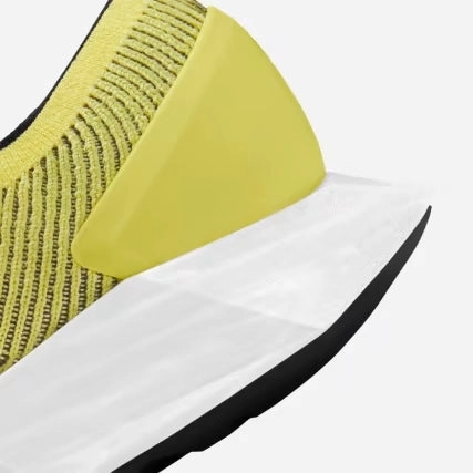 Allbirds Men's Tree Flyers - Buoyant Yellow (Blizzard Sole) sleek everyday shoe design