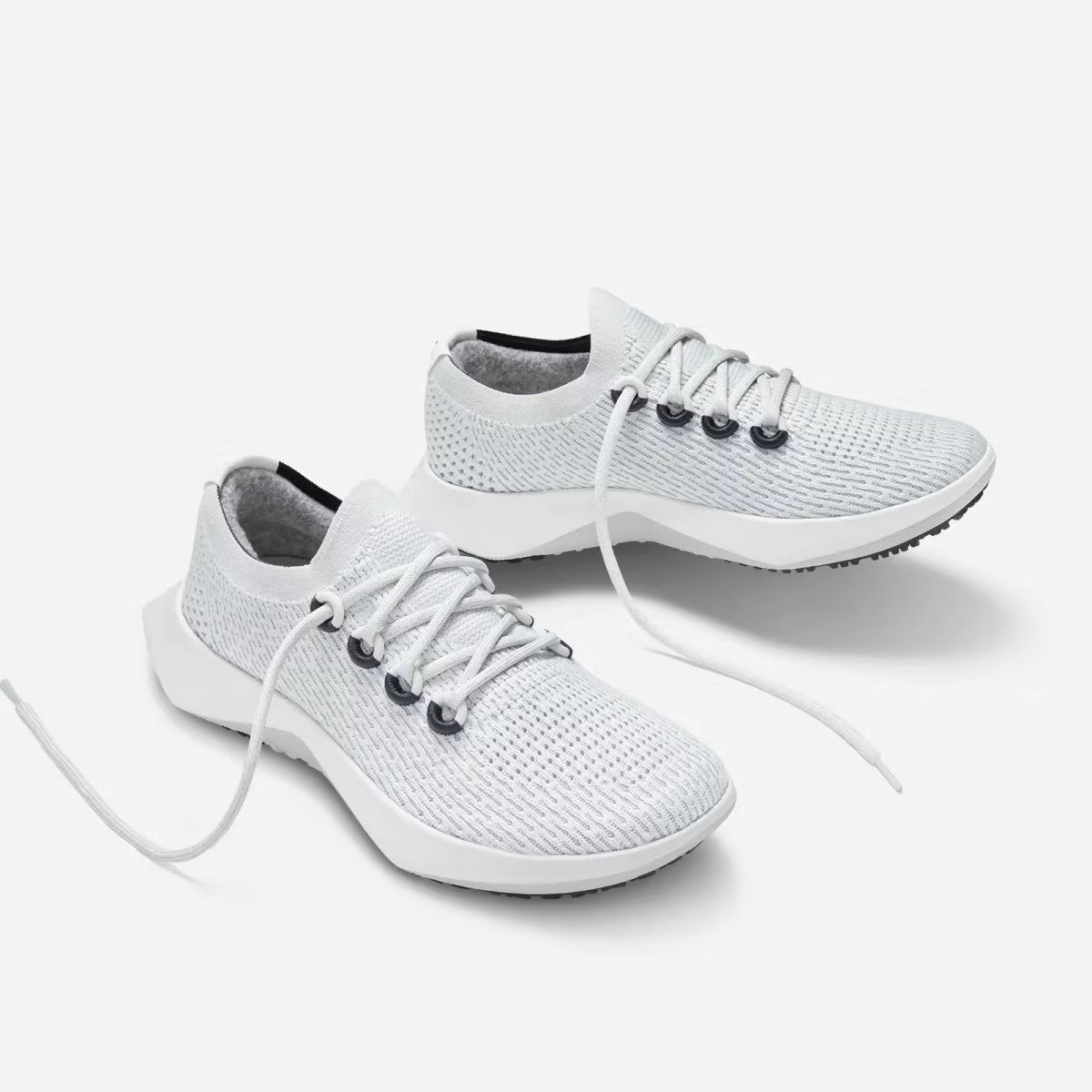 Allbirds Tree Dasher 2 - Blizzard (Blizzard Sole) sleek everyday shoe design