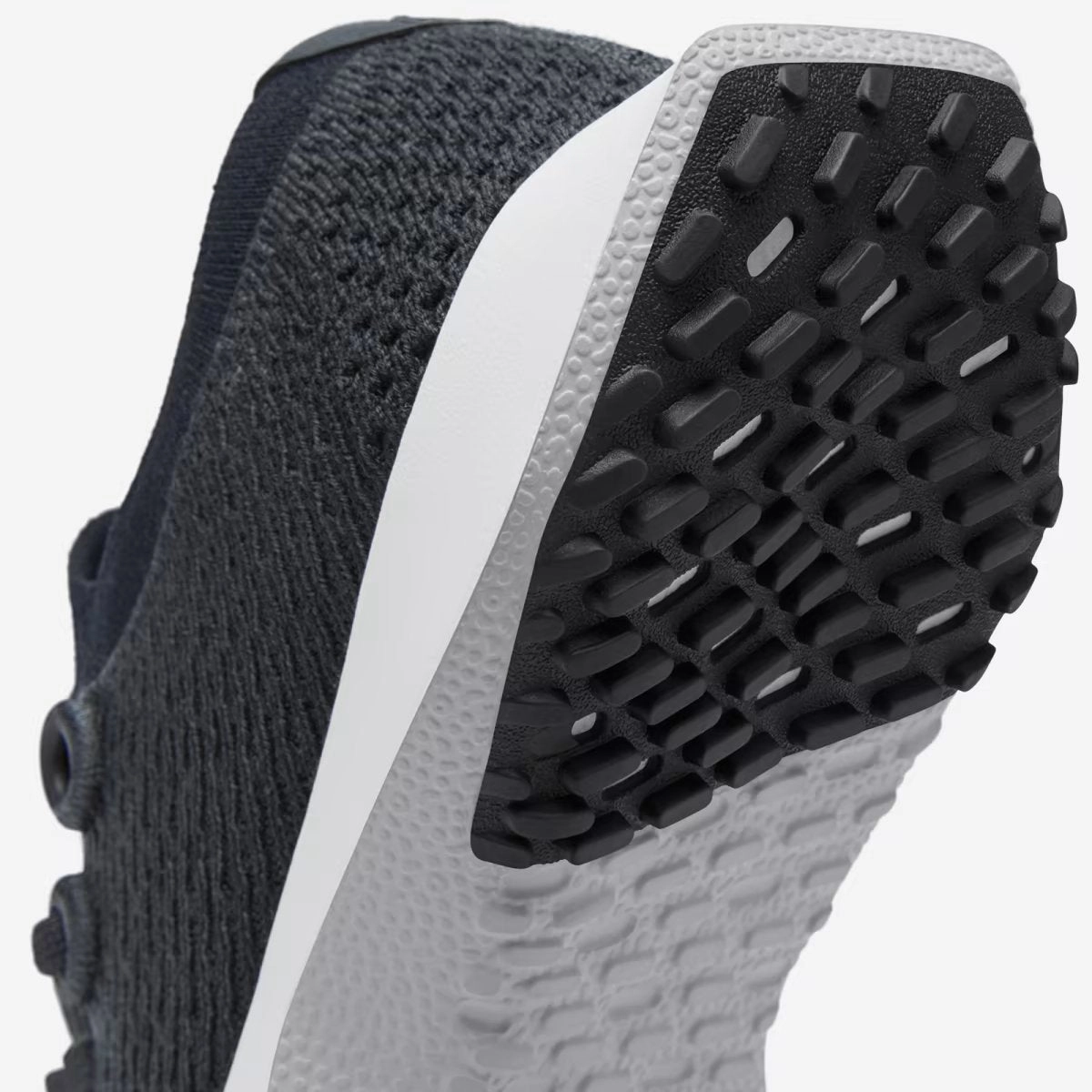Allbirds Tree Dasher 2 -  Natural Black (Blizzard Sole) EX sleek everyday shoe design