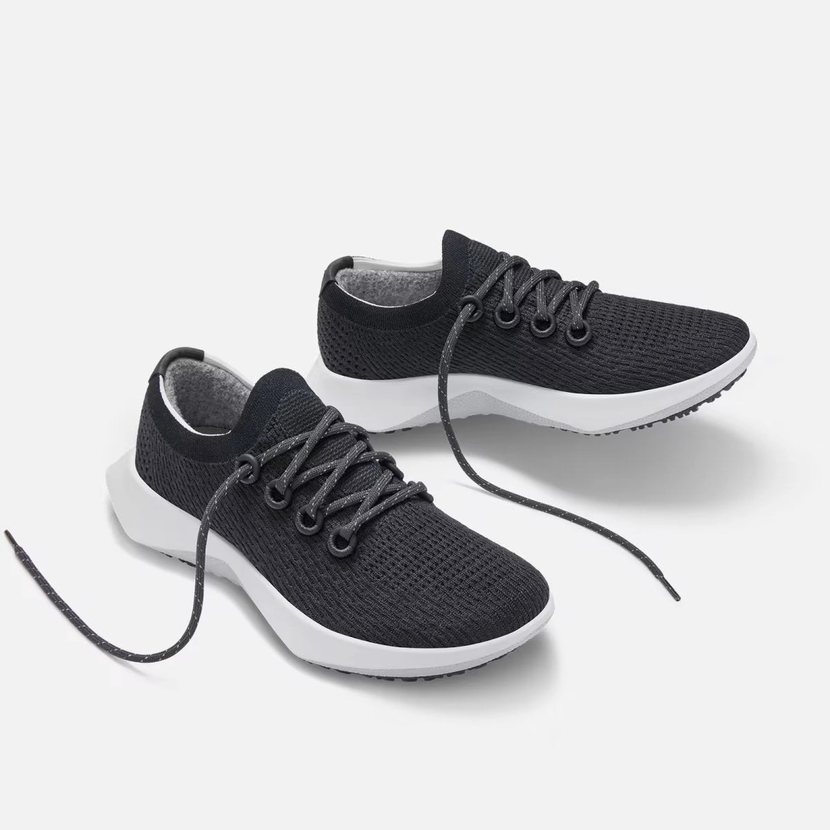 Allbirds Tree Dasher 2 -  Natural Black (Blizzard Sole) sleek everyday shoe design