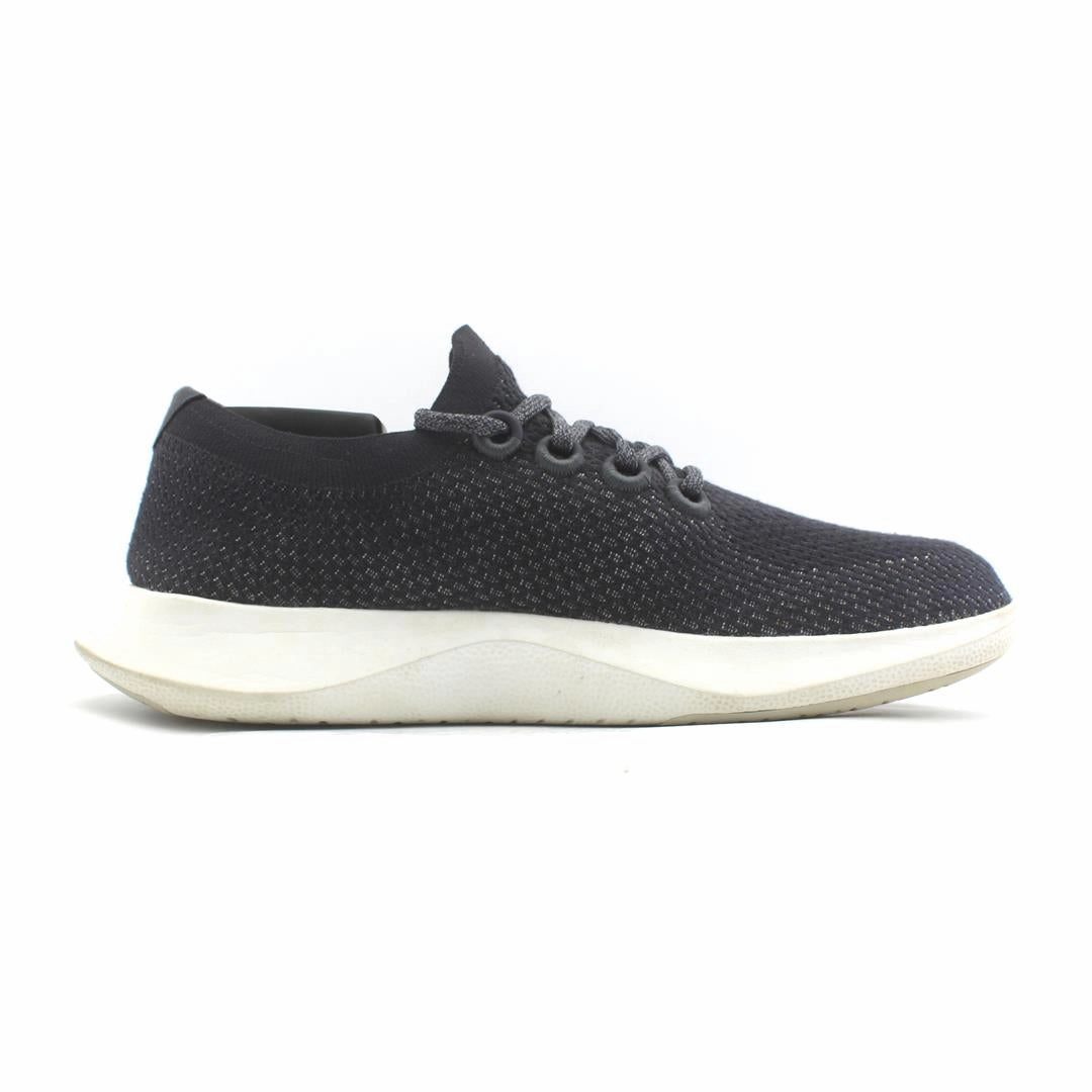 Allbirds Tree Dashers - CLASSICS: Black Thunder (Black Upper / White Sole) EX sleek everyday shoe design