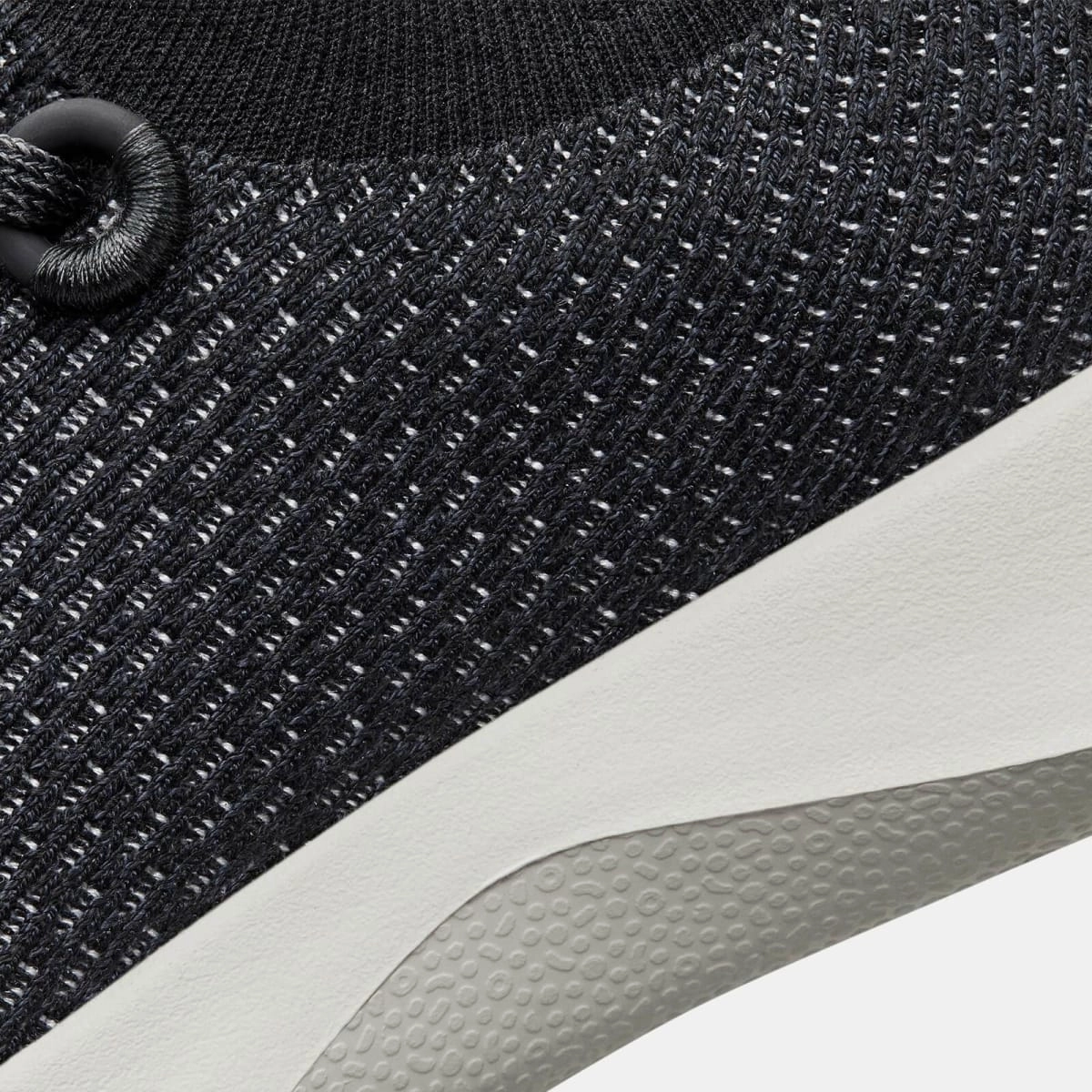 Allbirds Tree Dashers - CLASSICS: Black Thunder (Black Upper / White Sole) sleek everyday shoe design