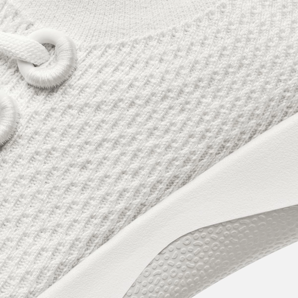Allbirds Tree Dashers - LIMITED EDITION - Blizzard (White Sole) sleek everyday shoe design