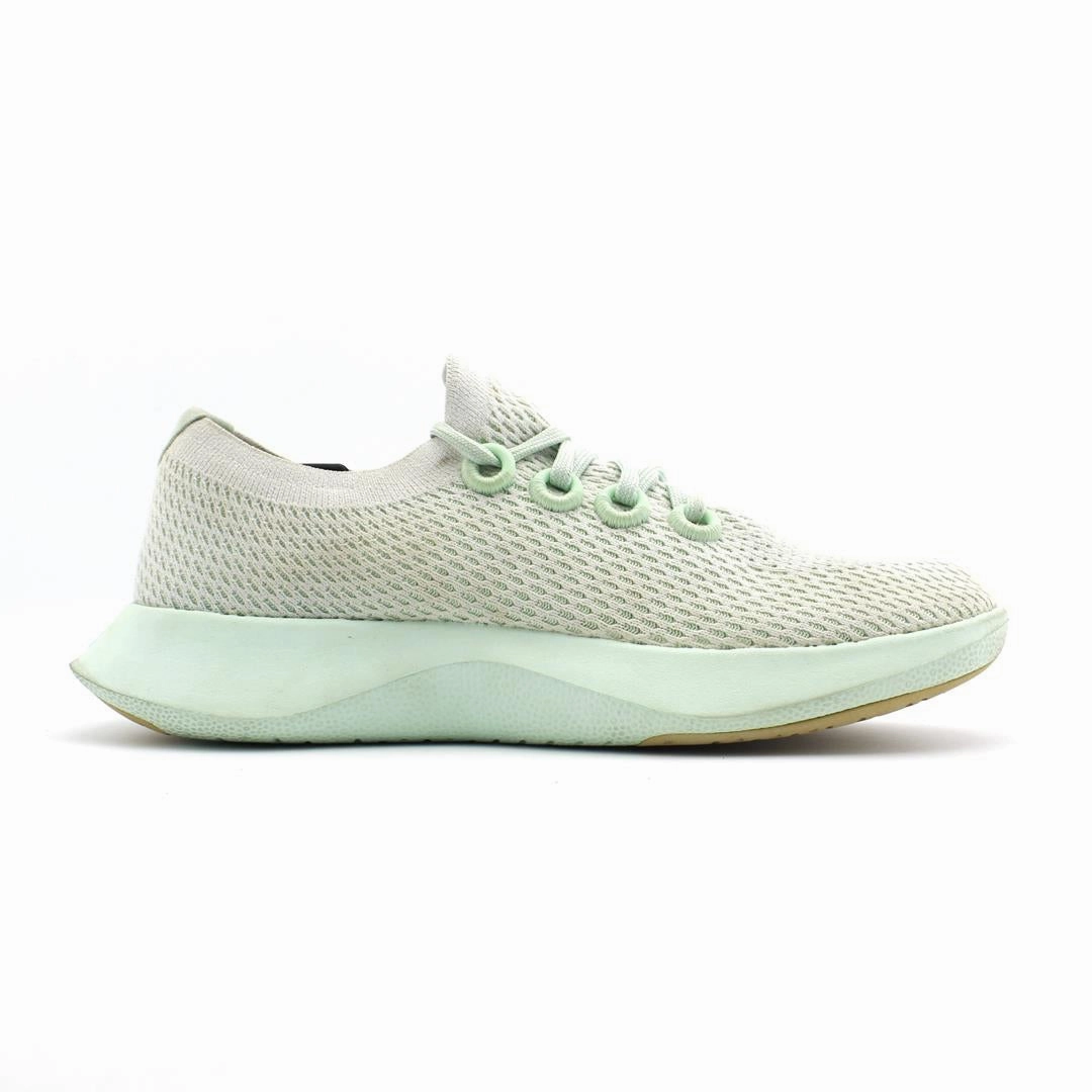 Allbirds Tree Dashers - LIMITED EDITION: Cyclone (Light Green Sole) EX sleek everyday shoe design