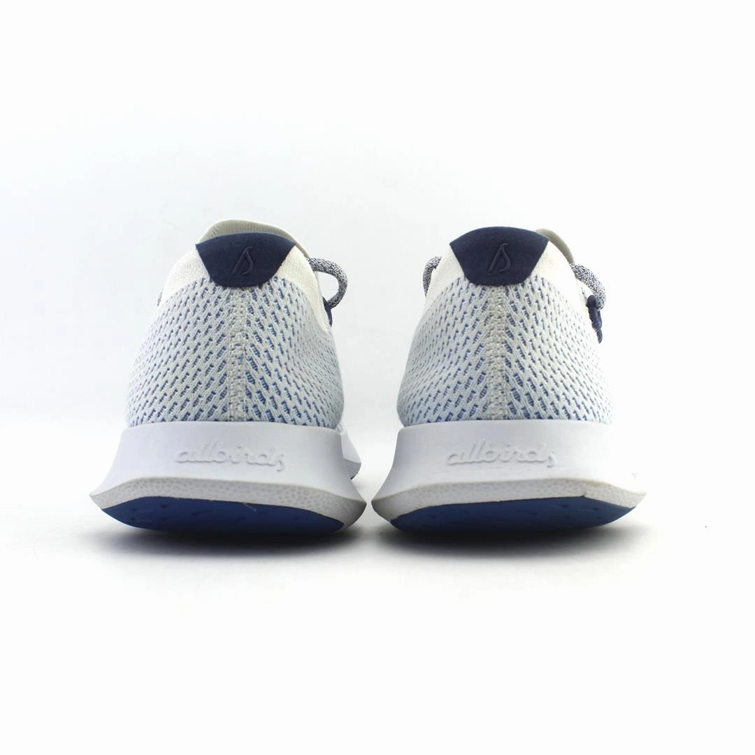 Allbirds Tree Dashers - LIMITED EDITION: Geyser (Light Blue Sole) EX sleek everyday shoe design