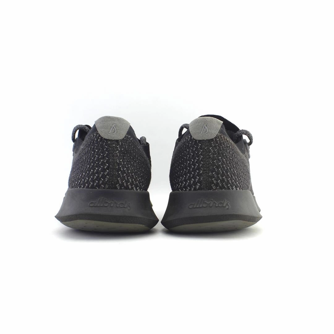 Allbirds Tree Dashers - LIMITED EDITION: Obsidian (Black Sole) EX sleek everyday shoe design