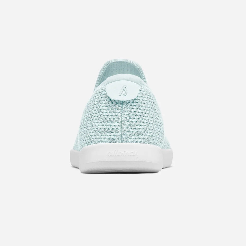 Allbirds Tree Loungers - CLASSICS: Smoke Powder Blue (White Sole) sleek everyday shoe design