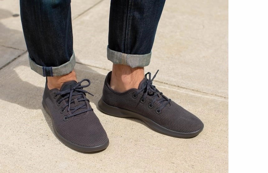 Allbirds Tree Runners - Charcoal (Charcoal Sole) EX sleek everyday shoe design