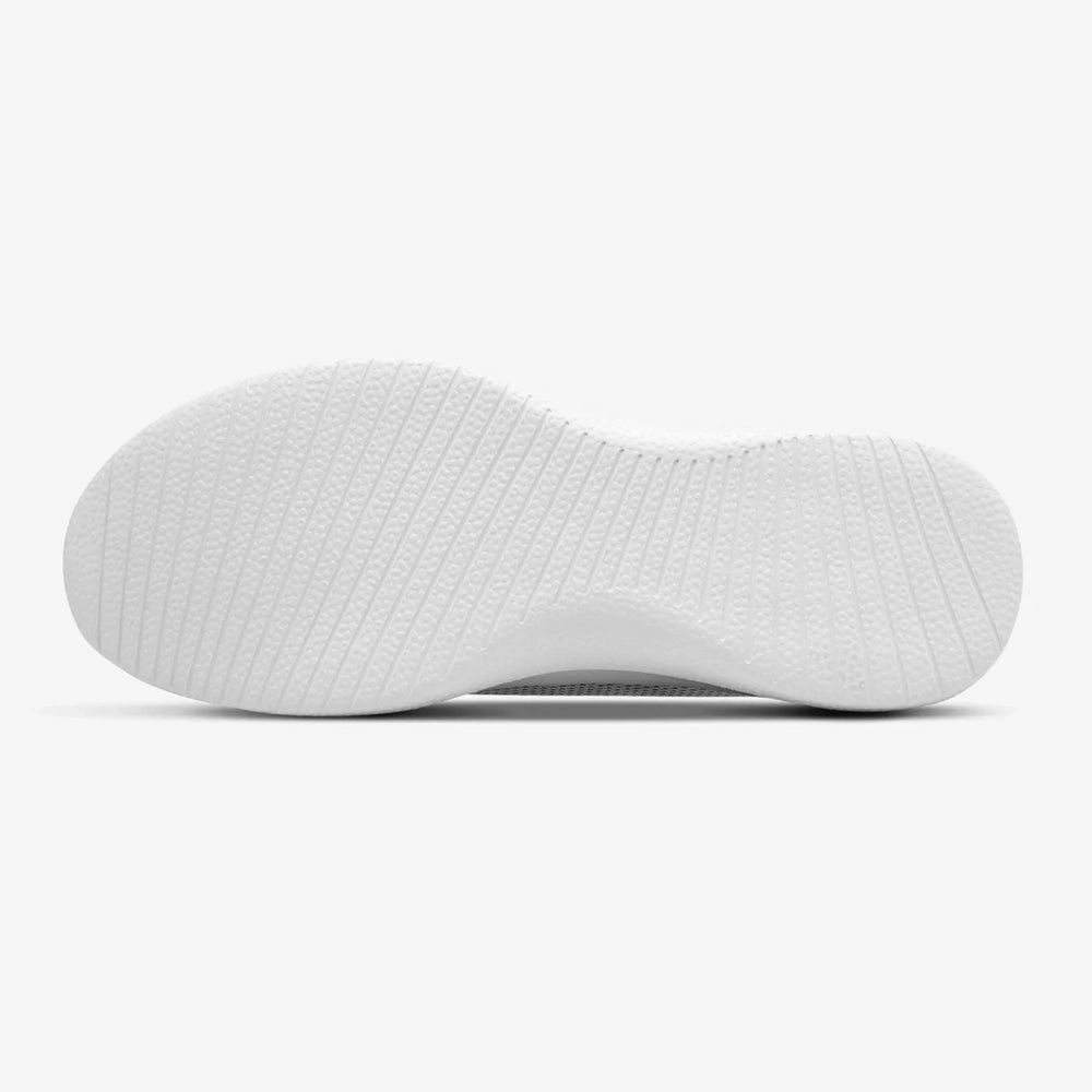Allbirds Tree Runners - CLASSICS: Chalk (White Sole) sleek everyday shoe design