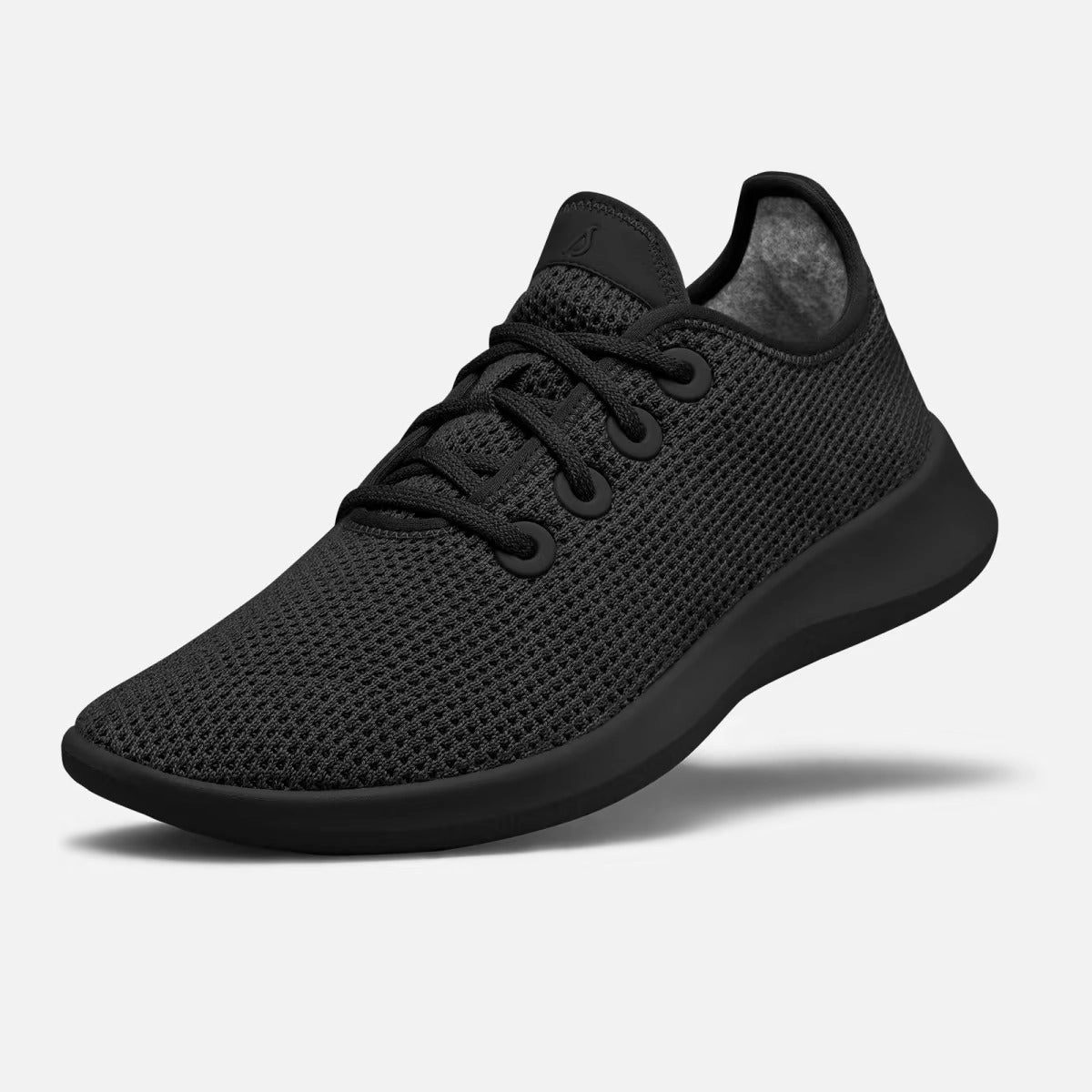 Allbirds Tree Runners - CLASSICS: Jet Black (Black Sole) sleek everyday shoe design