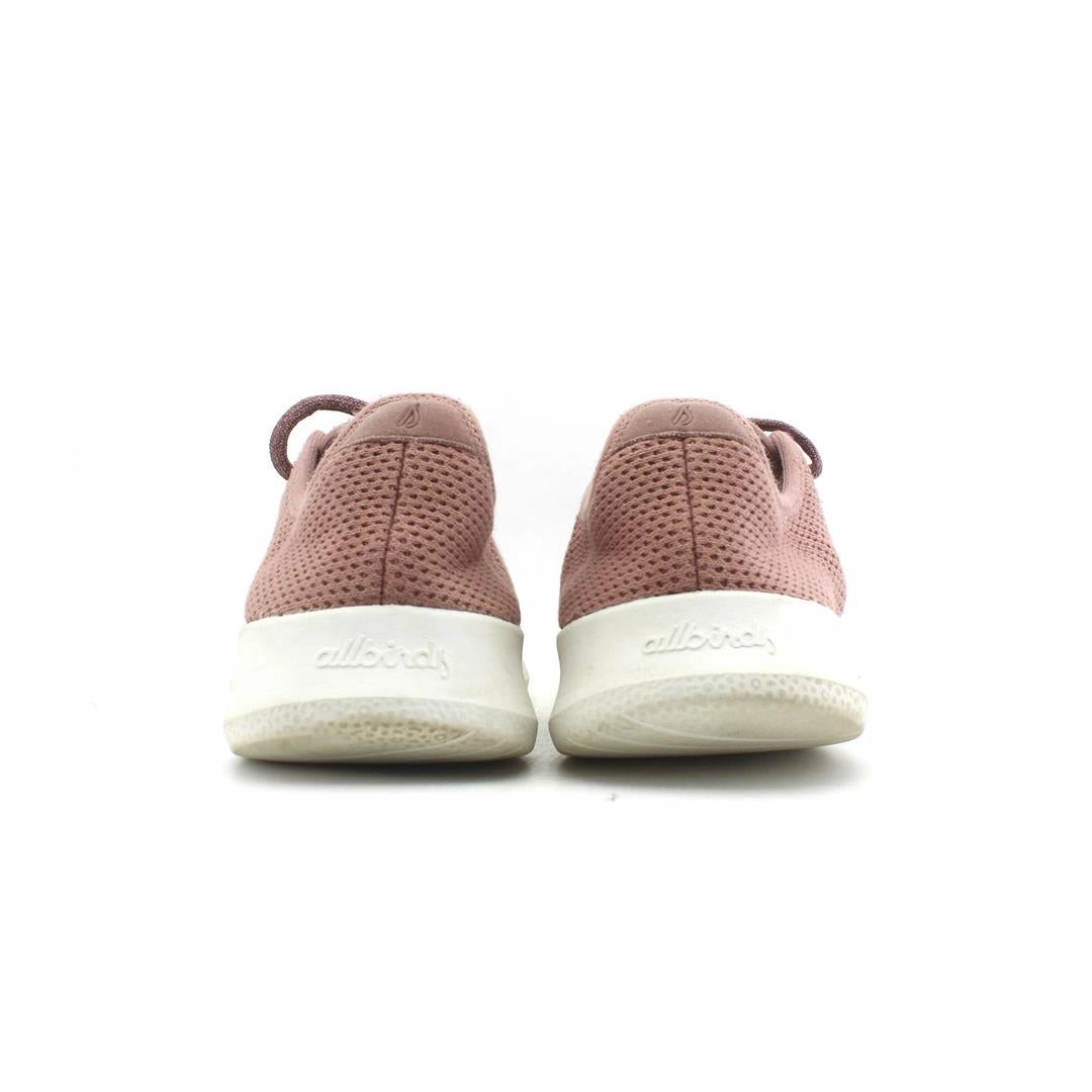 Allbirds Tree Runners - LIMITED EDITION: Lotus (White Sole) EX sleek everyday shoe design