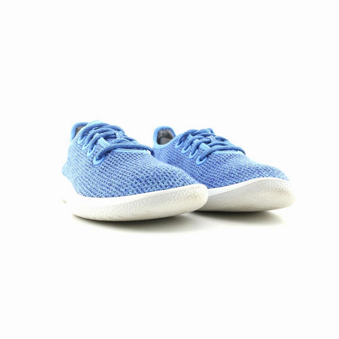 Allbirds Tree Runners - LIMITED EDITION: Pacific (White Sole) sleek everyday shoe design