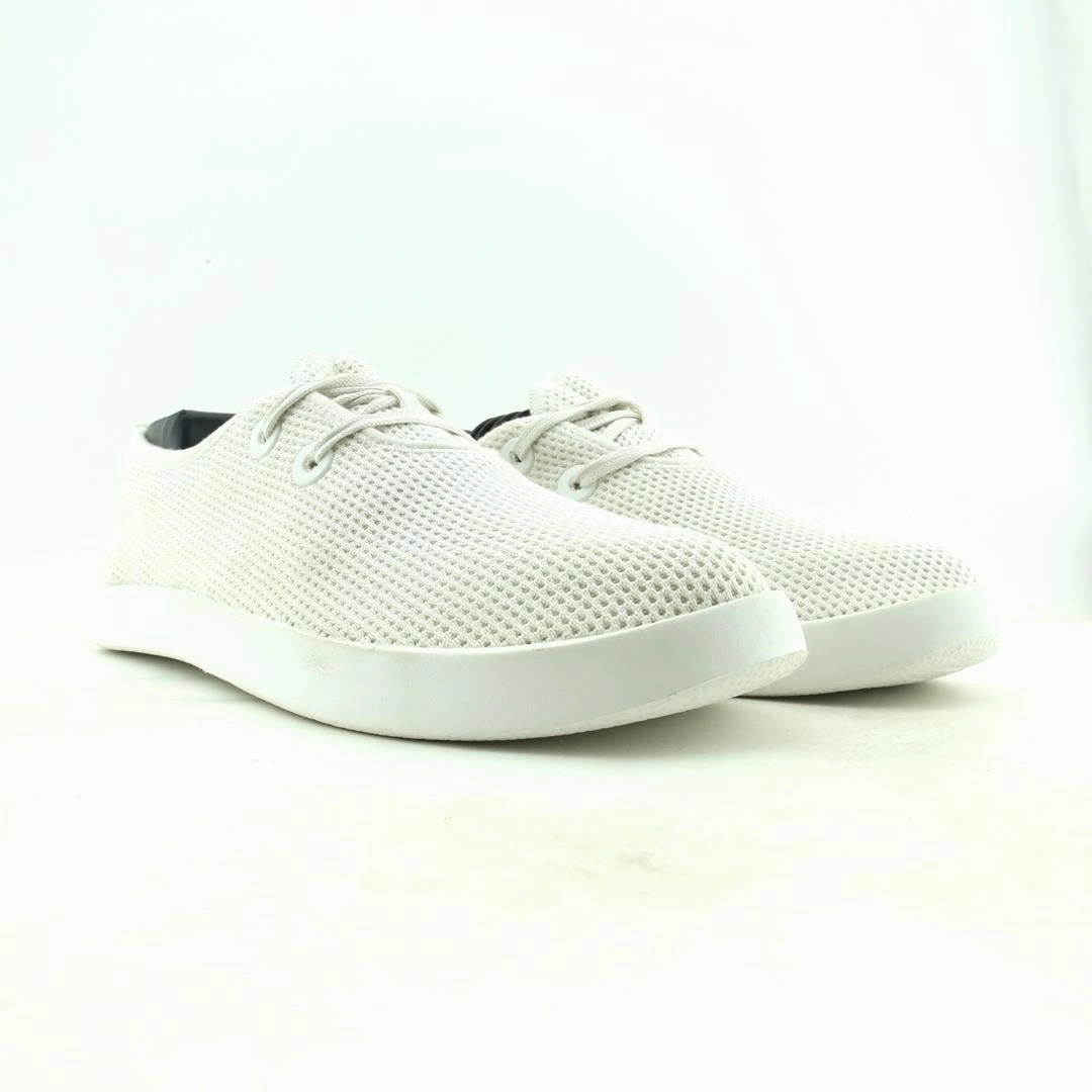 Allbirds Tree Skippers - LIMITED EDITION: :Chalk (White Sole) EX sleek everyday shoe design